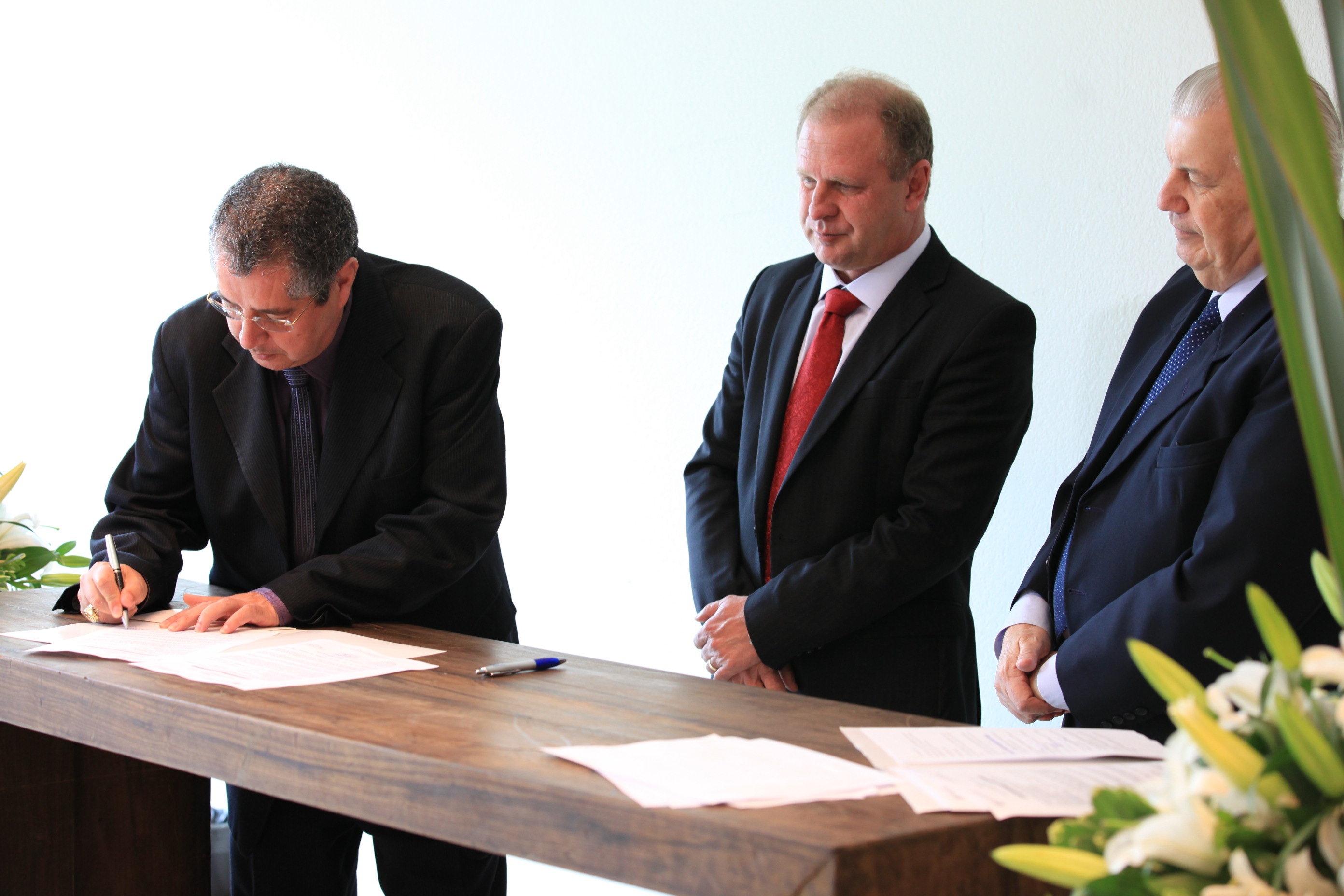 Assinatura de Convênio entre Acaert e Alesc.
