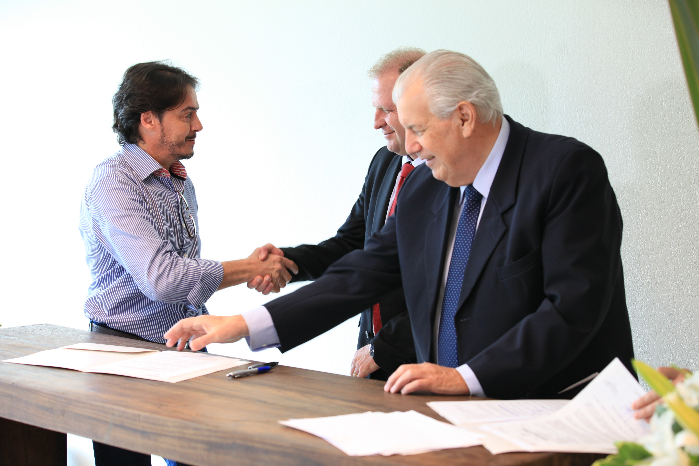 Assinatura de Convênio entre Acaert e Alesc.