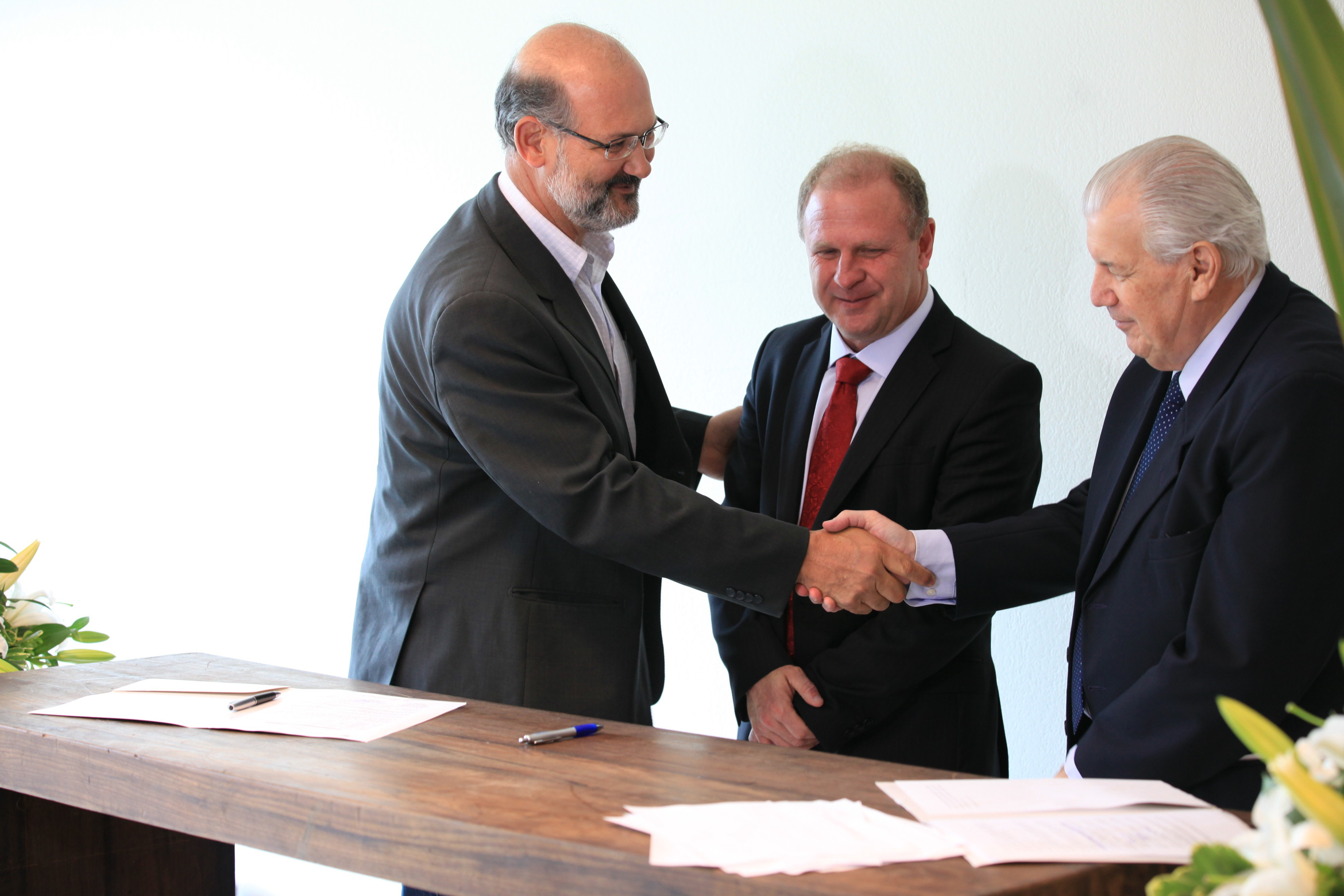 Assinatura de Convênio entre Acaert e Alesc.
