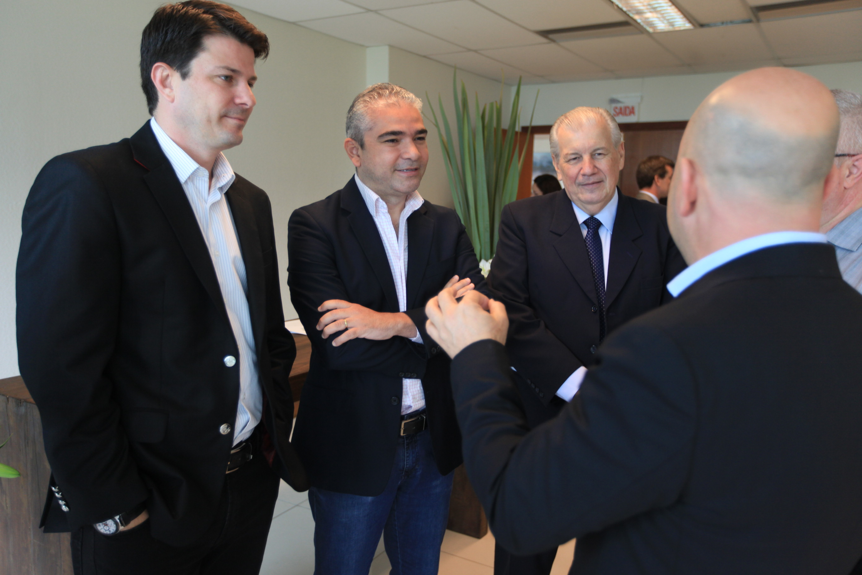 Assinatura de Convênio entre Acaert e Alesc.