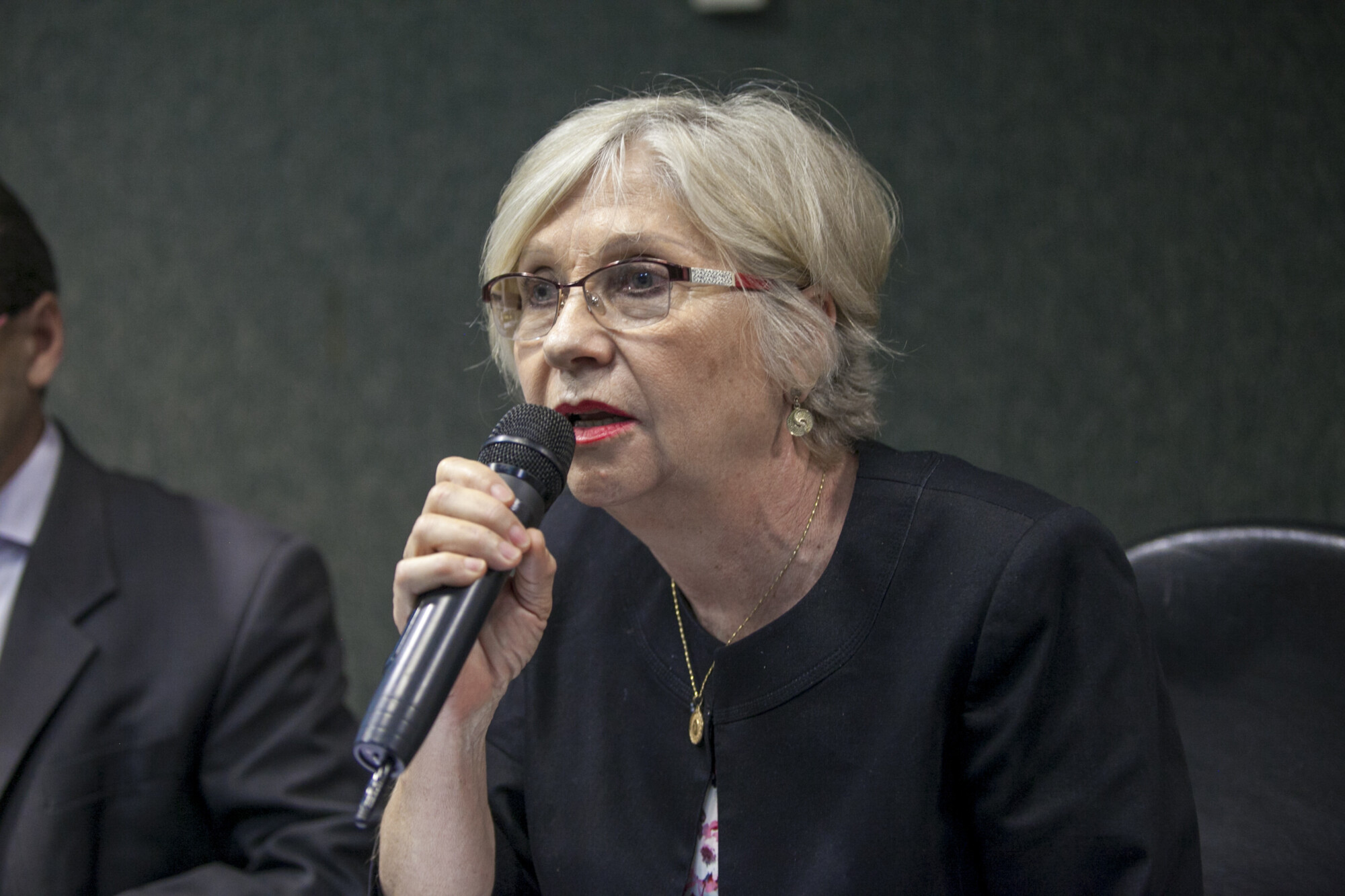 Leoni Margarida Simm, presidente da Amucc