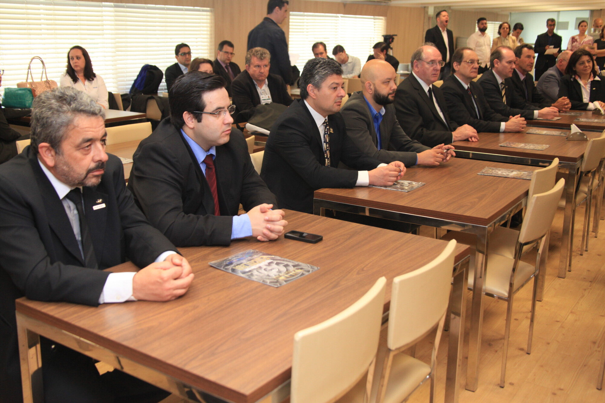 Entidades ofereceram café da manhã em agradecimento aos deputados