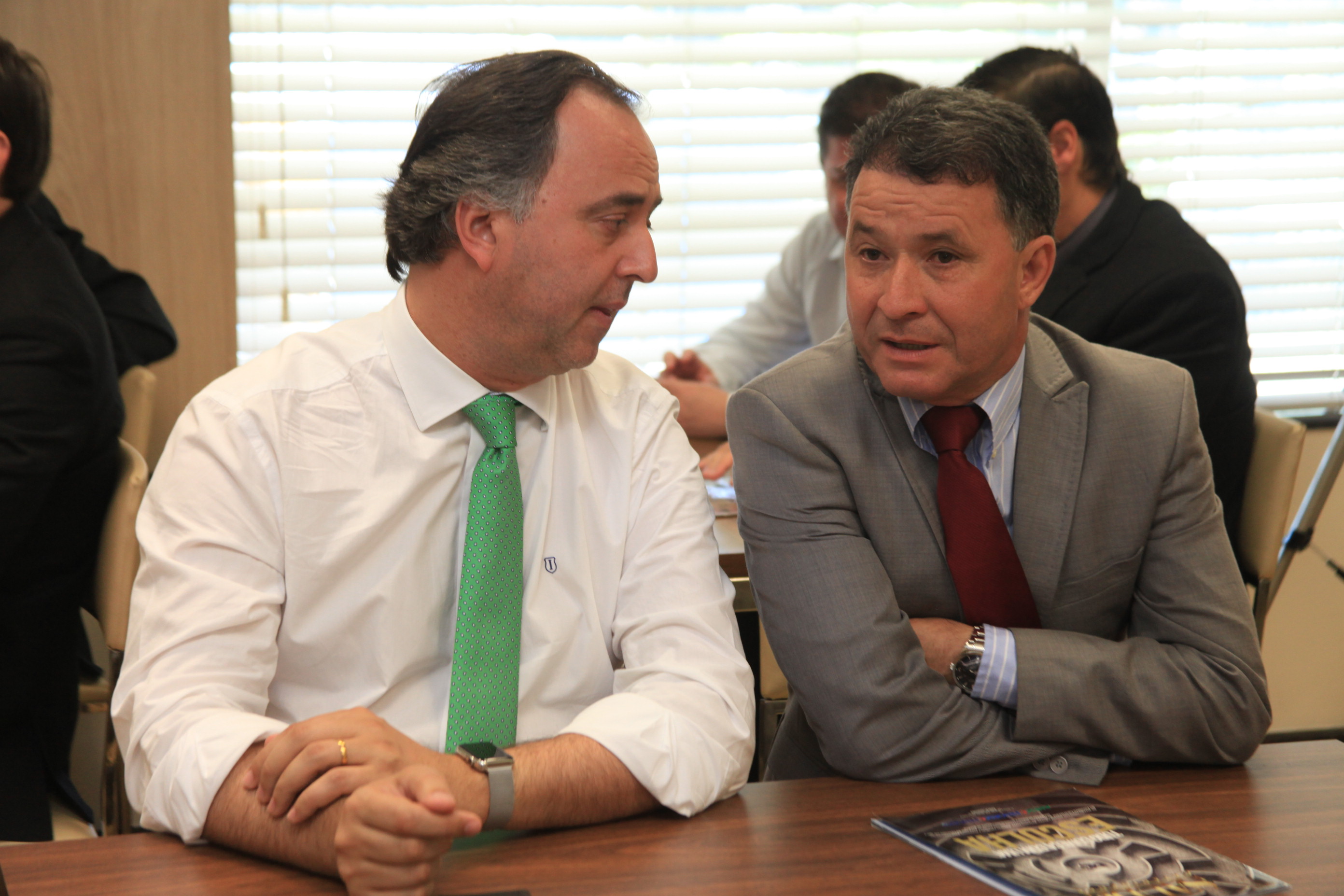 Deputados Participam de Café-da-Manhã Oferecido pela Federação dos Hospitais Filantrópicos de SC.