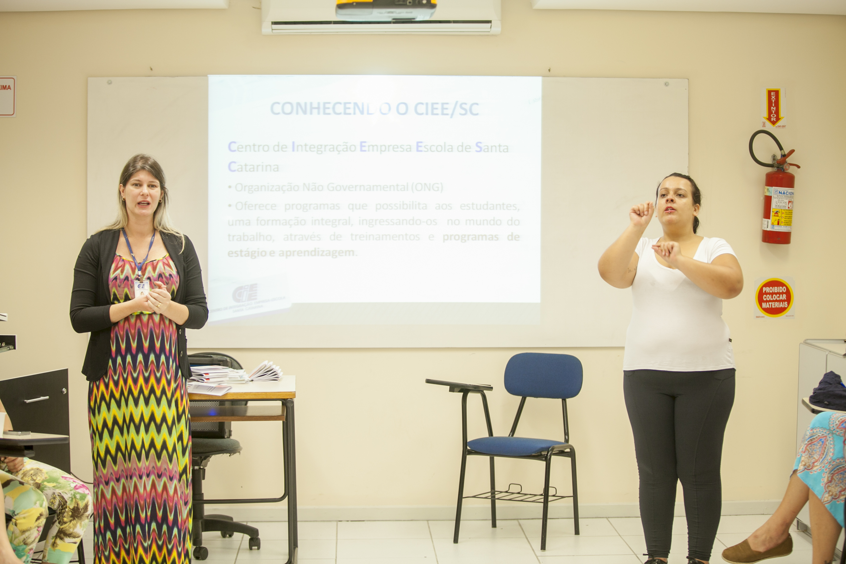 Programa ALESC Inclusiva seleciona novos estagiários para 2017