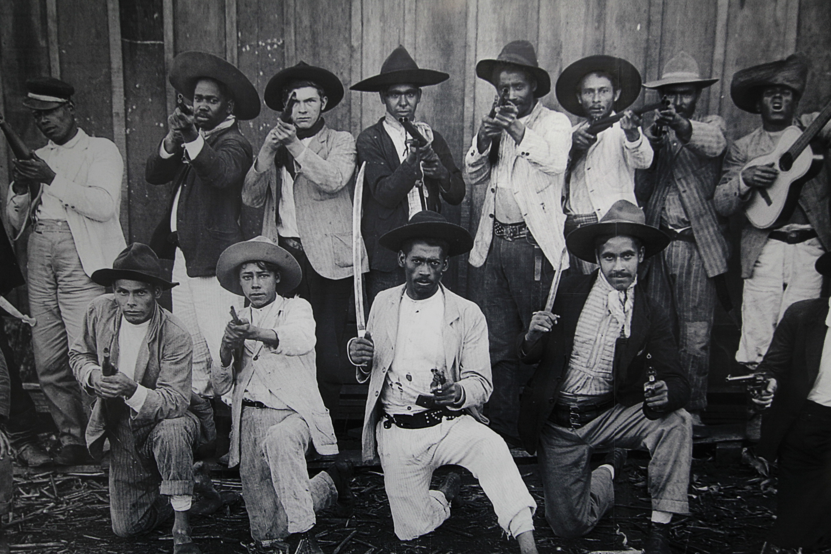 Exposição 100 Anos do Contestado