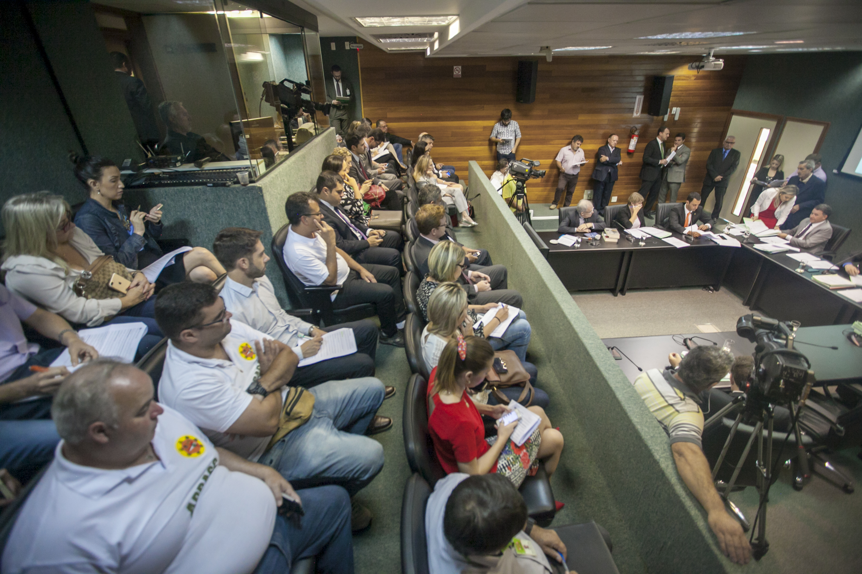 Comissão de Constituição e Justiça