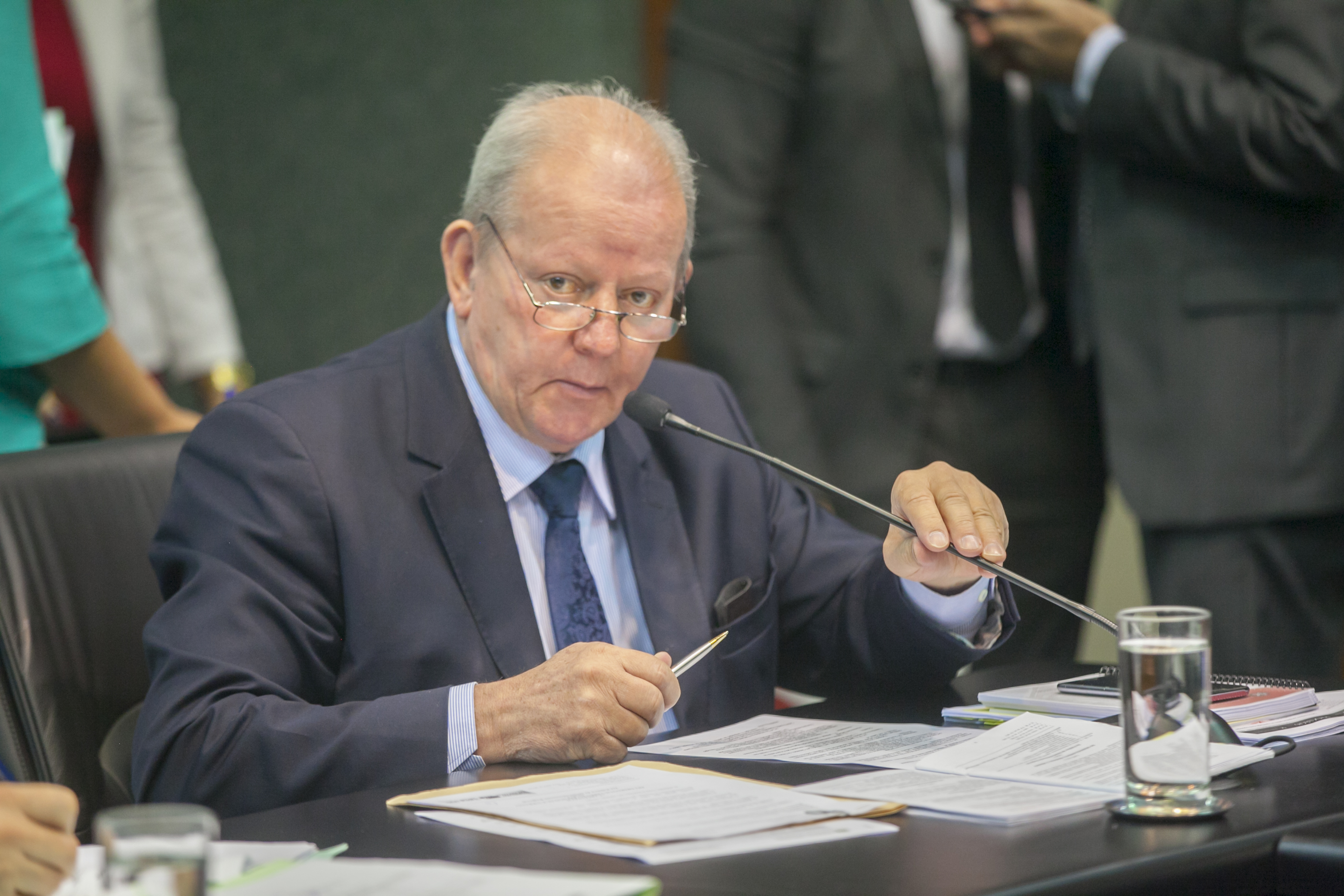 Deputado Romildo Titon (PMDB) - Comissão de Constituição e Justiça
