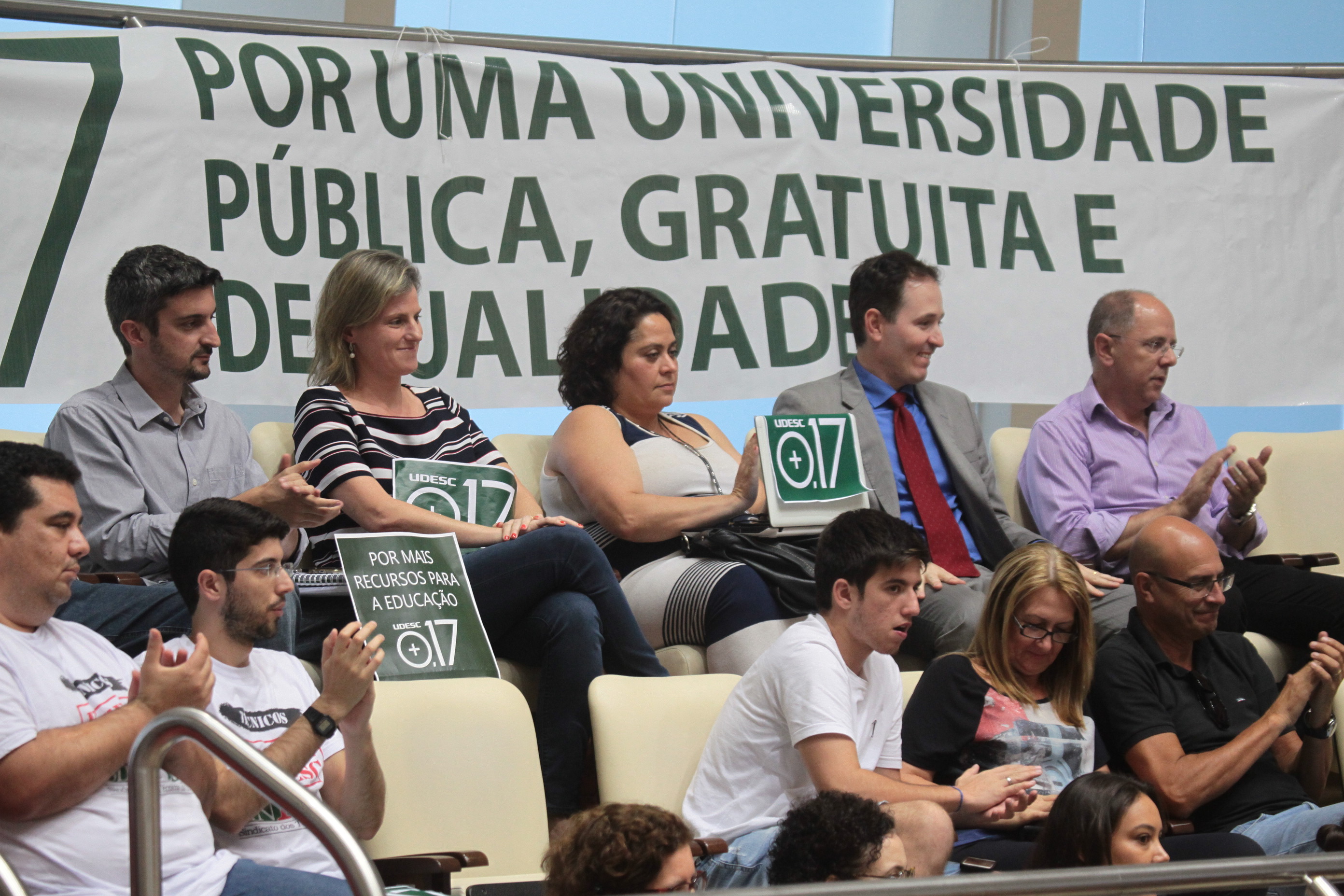 Sessão Ordinária. Foto: Miriam Zomer