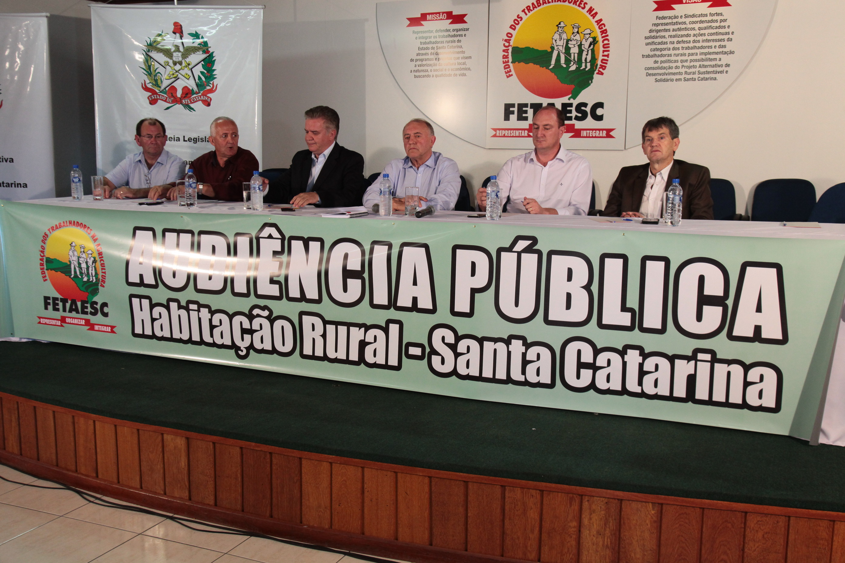 Audiência Pública para debater sobre A Escassez de Recursos para o Programa Nacional de Habitação Rural em Santa Catarina: perspectiva para demanda represada e novos atendimentos.