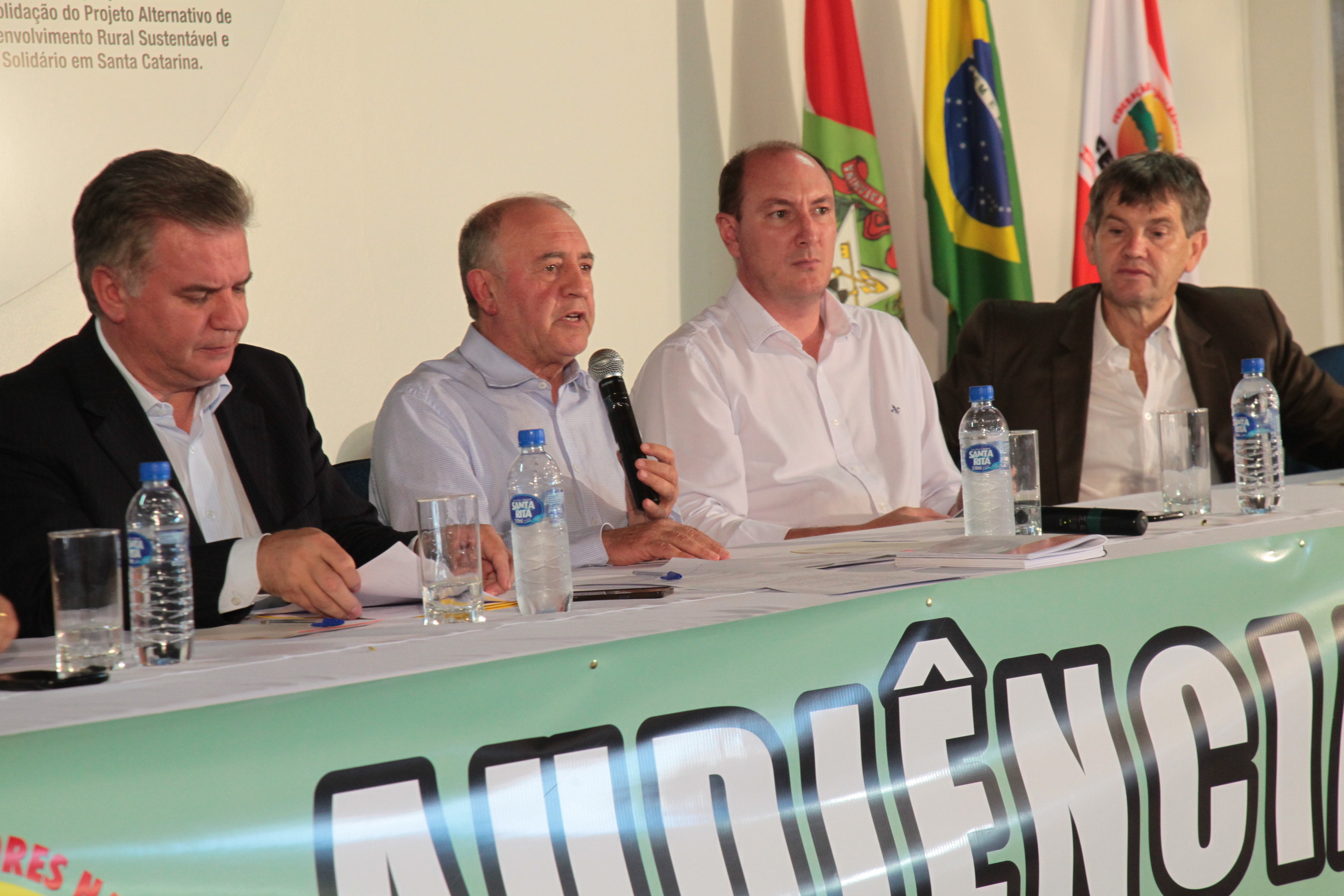 Audiência Pública para debater sobre A Escassez de Recursos para o Programa Nacional de Habitação Rural em Santa Catarina: perspectiva para demanda represada e novos atendimentos.