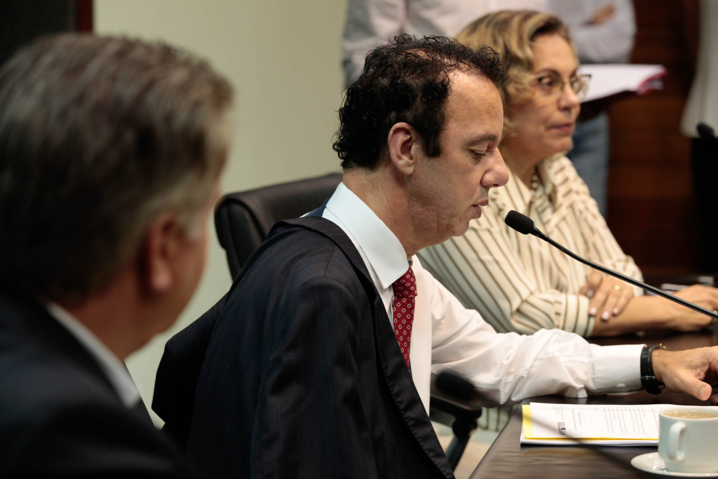 Comissão de prevenção e combate ás drogas.