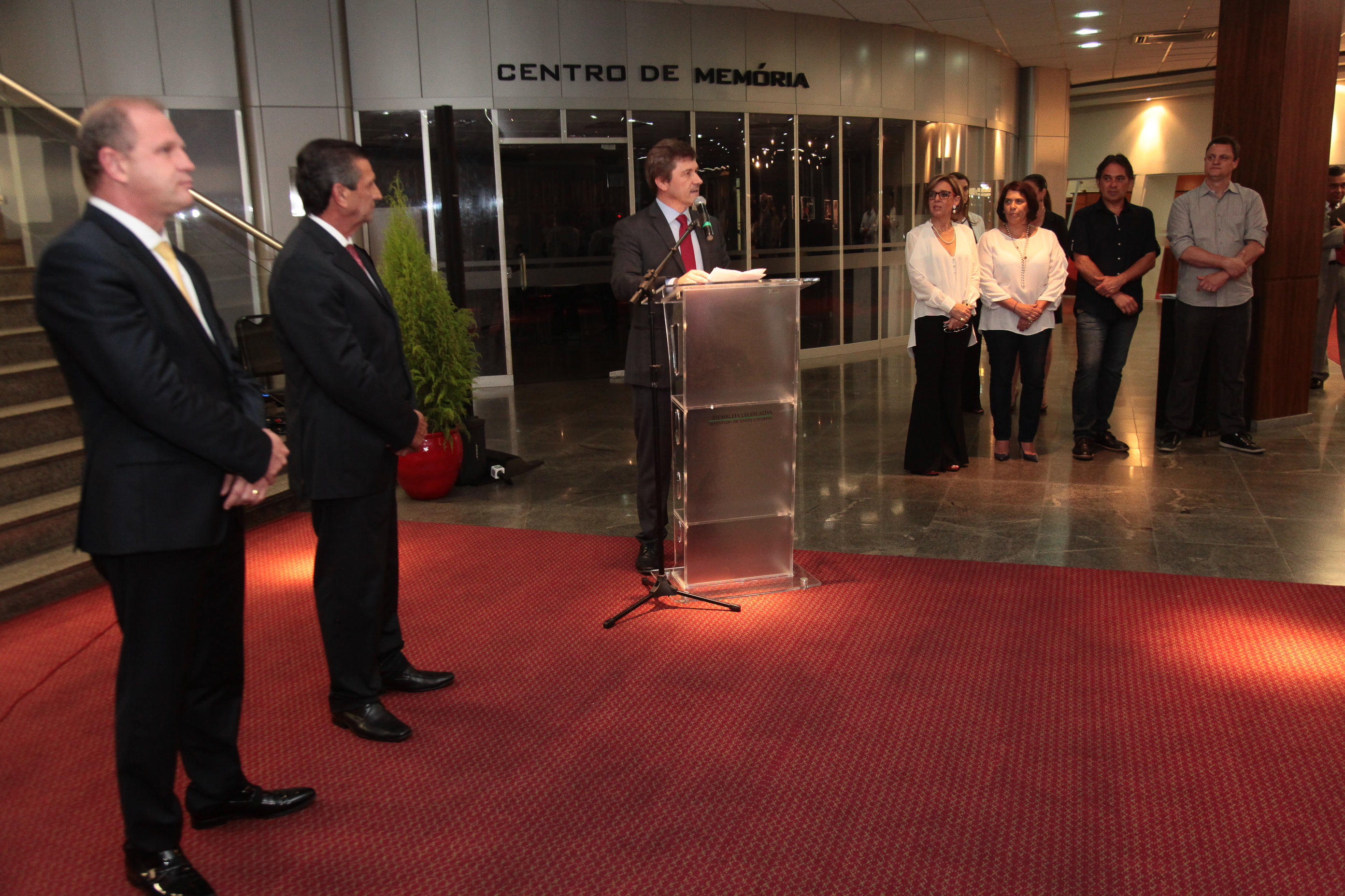 Lançamento do Livro Lei Julio Garcia - 10 anos. A Nova Realidade das Apaes de Santa Catarina.