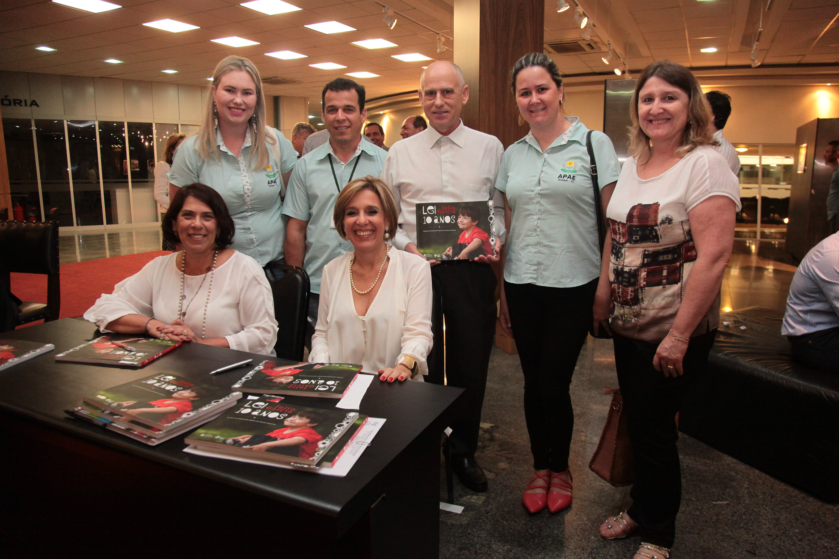 Lançamento do Livro Lei Julio Garcia - 10 anos. A Nova Realidade das Apaes de Santa Catarina.
