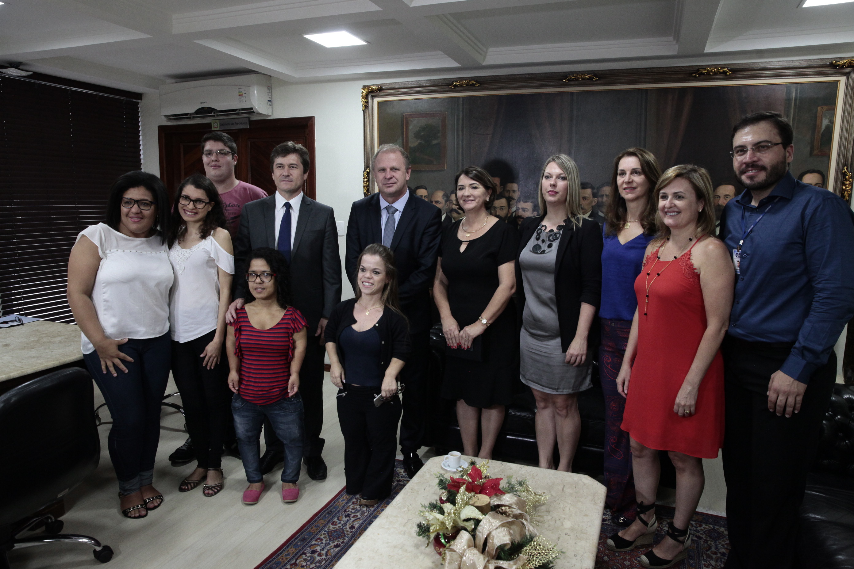 Alesc Inclusiva Recebe 4 Novos Estagiários