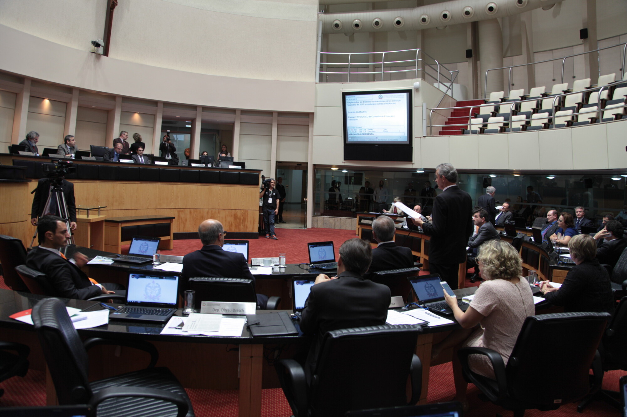 Próxima semana na Alesc terá votação de projetos importantes