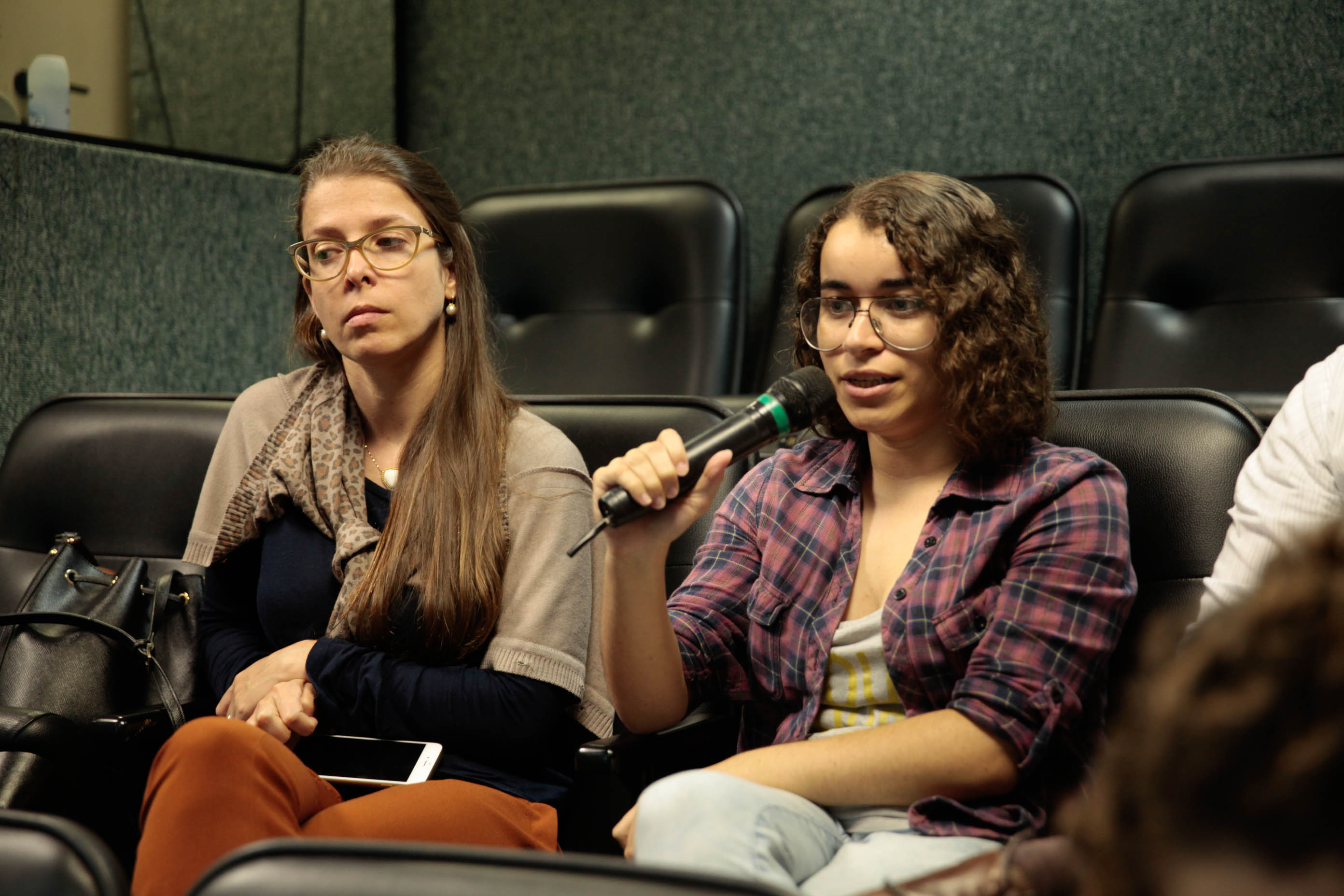 Reunião do Grupo de Trabalho dos Imigrantes organizado pela Comissão dos Direitos Humanos.