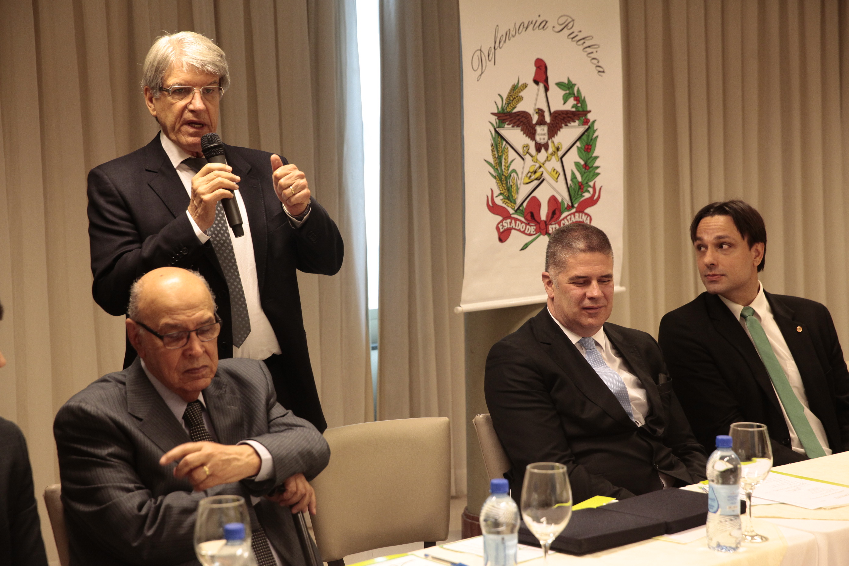 CONDEGE - Colégio Nacional de Defensores Públicos Gerais.