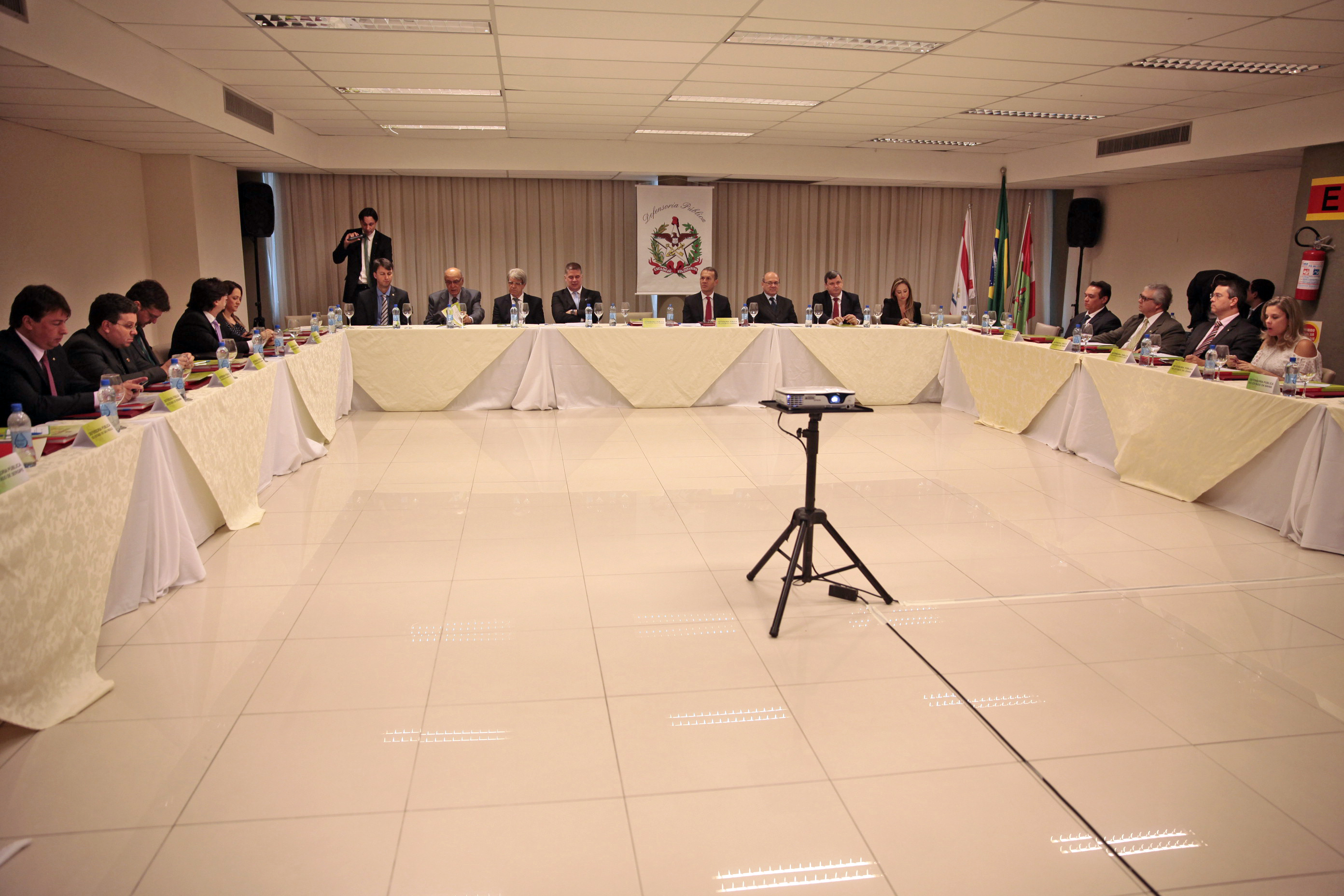 CONDEGE - Colégio Nacional de Defensores Públicos Gerais.