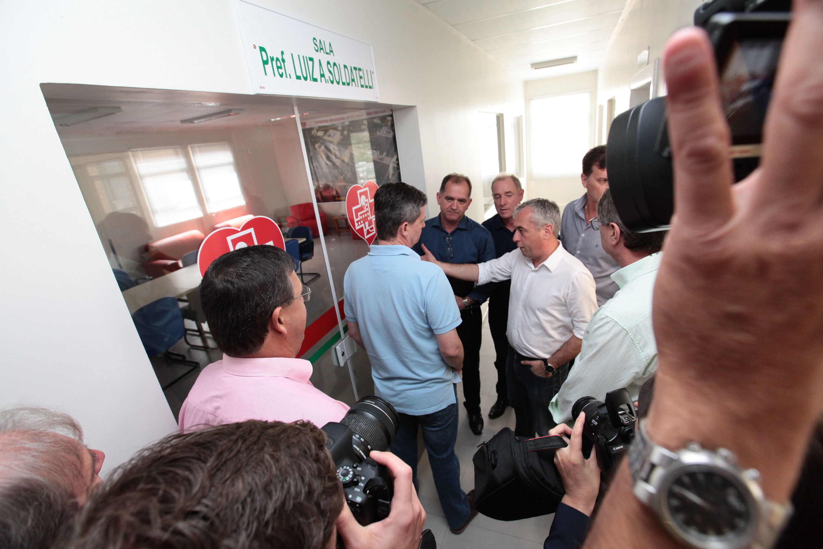 Vistoria das obras no Hospital Regional Alto Vale.