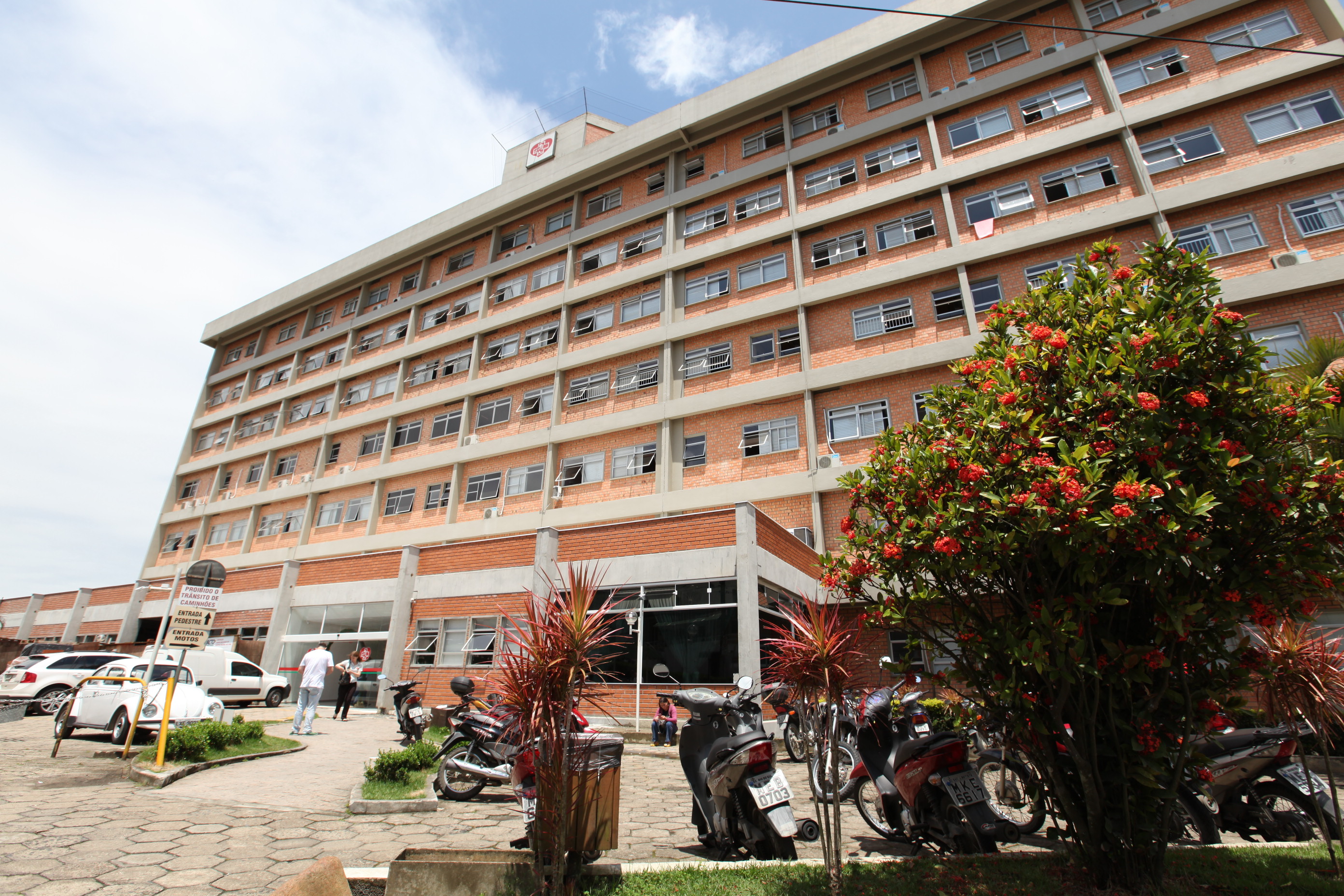 Vistoria das obras no Hospital Regional Alto Vale.