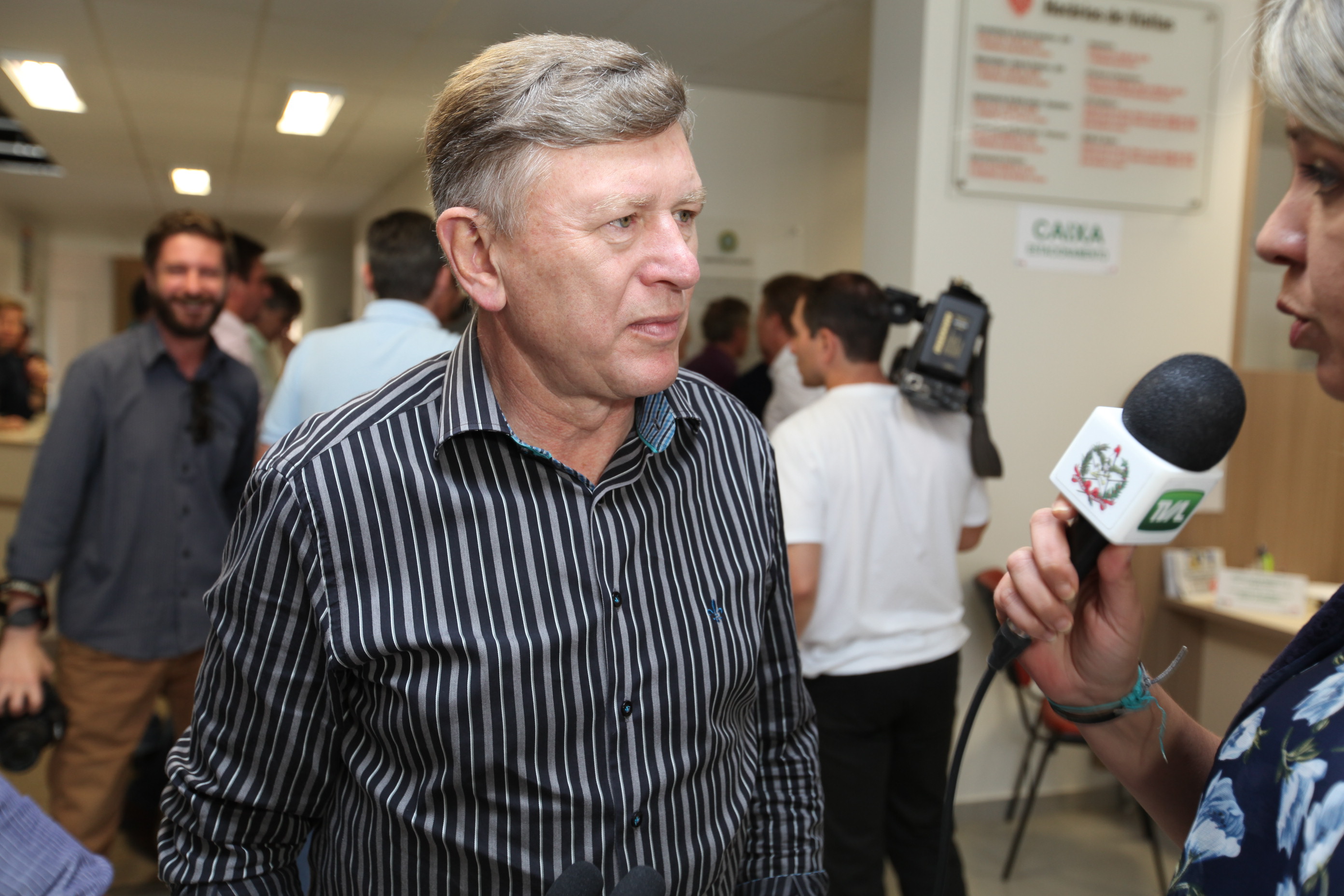 Vistoria das obras no Hospital Regional Alto Vale. Milton Hobus.
