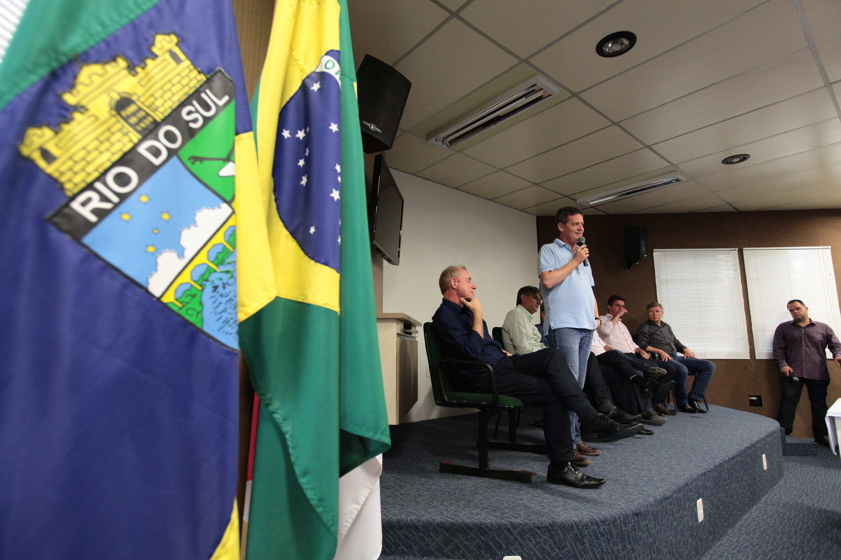 Vistoria das obras no Hospital Regional Alto Vale.