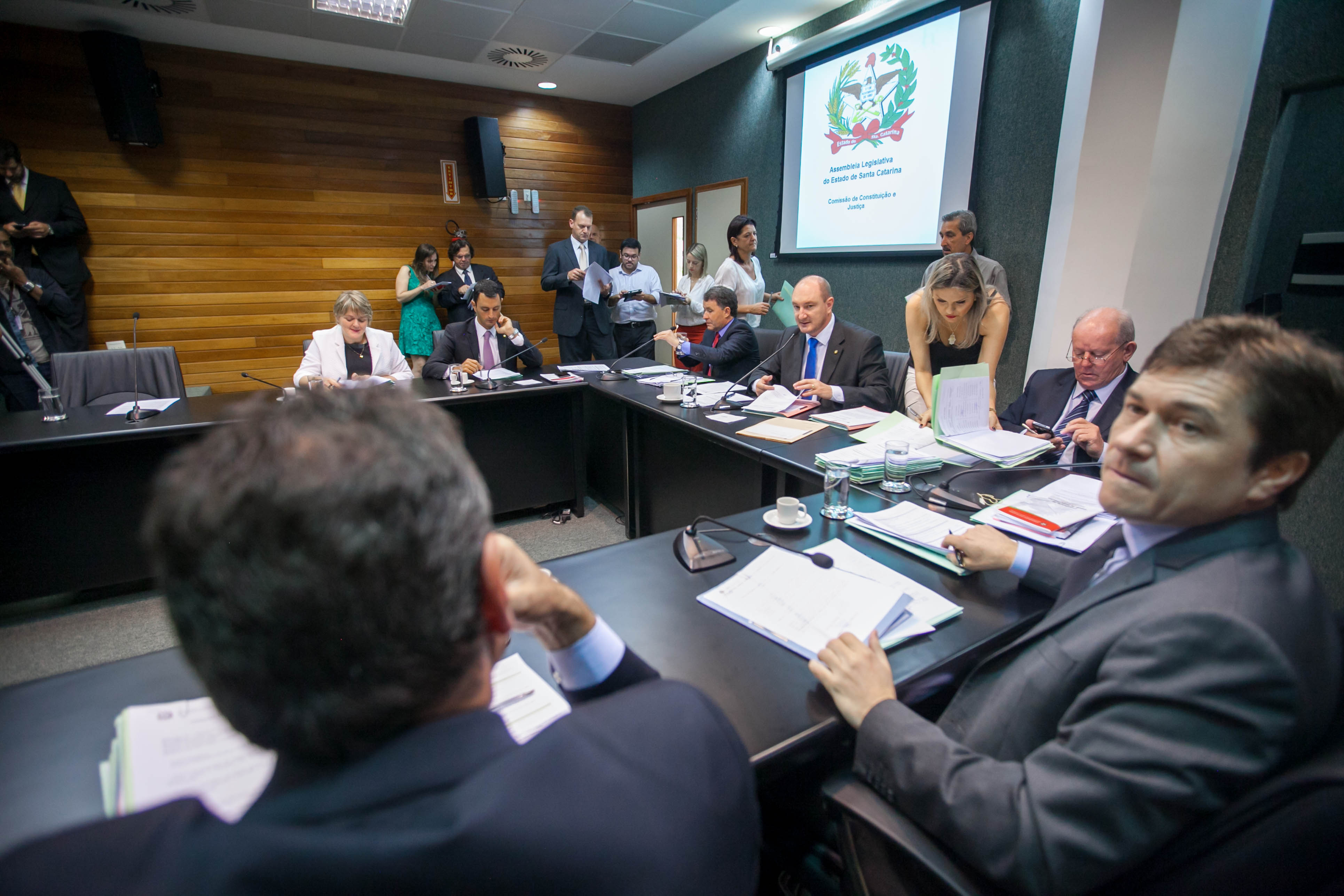 Comissão de Constituição e Justiça
