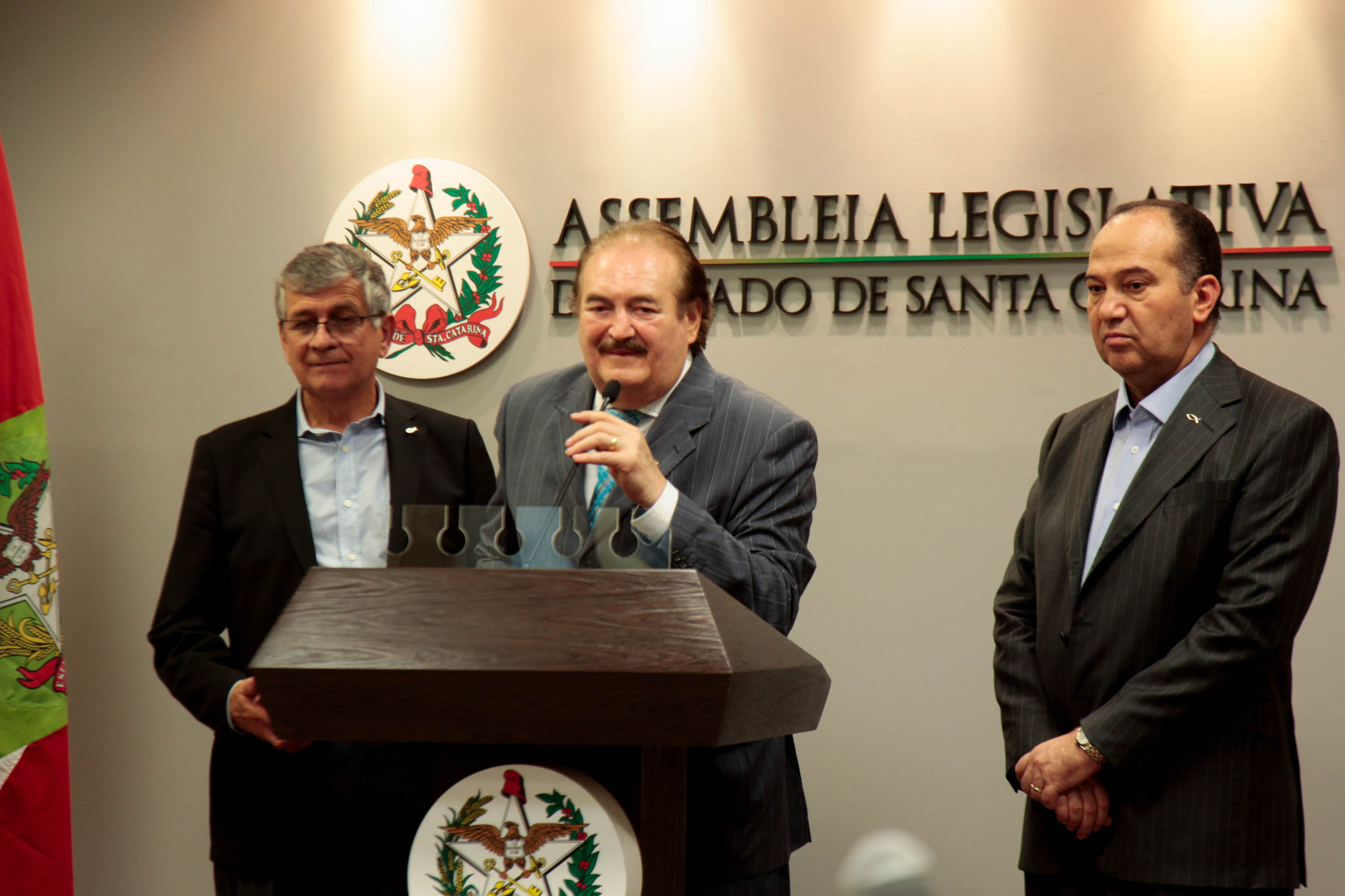 Coletiva com Pastor Everaldo do Partido  Social Cristão.