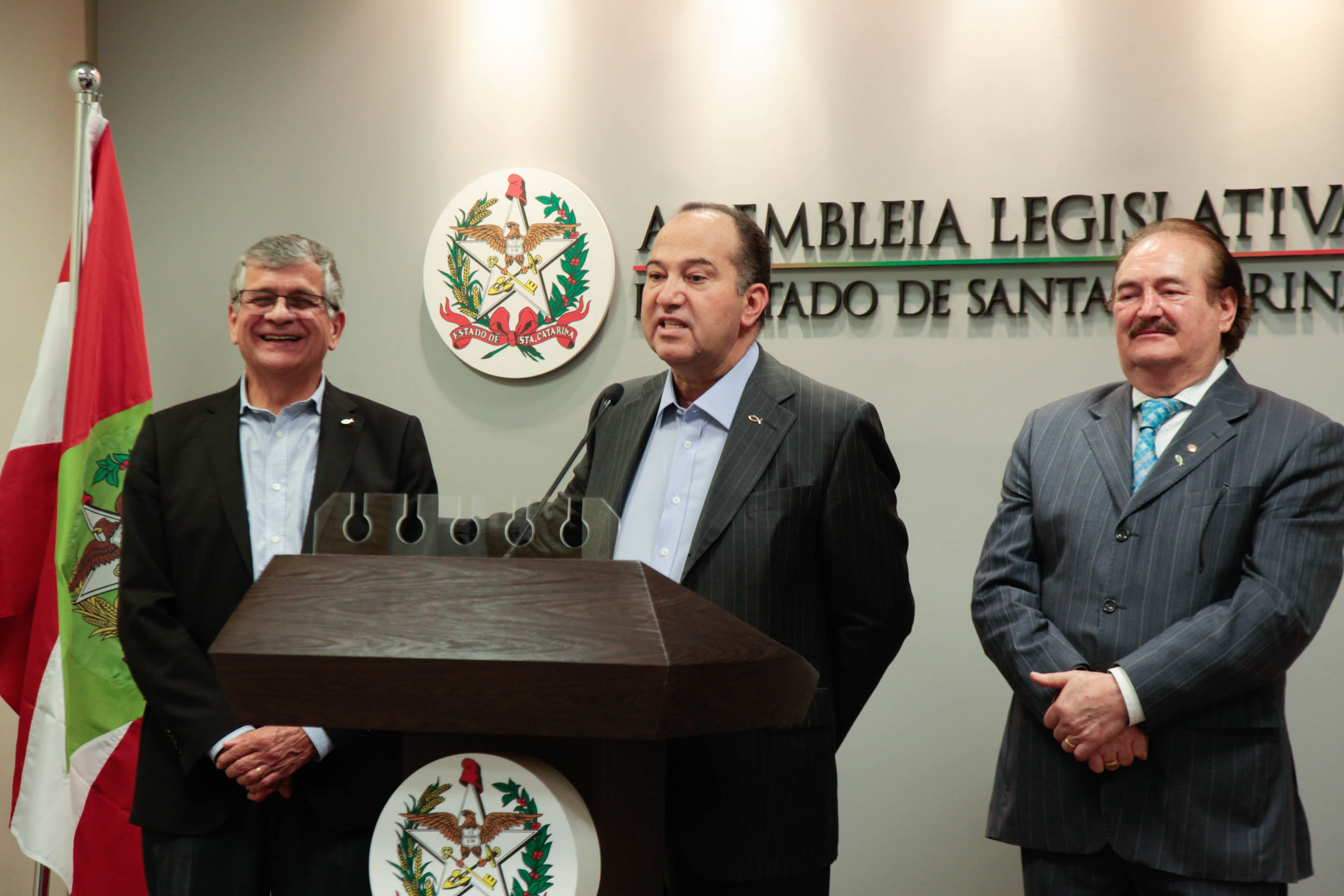 Coletiva com Pastor Everaldo do Partido  Social Cristão.