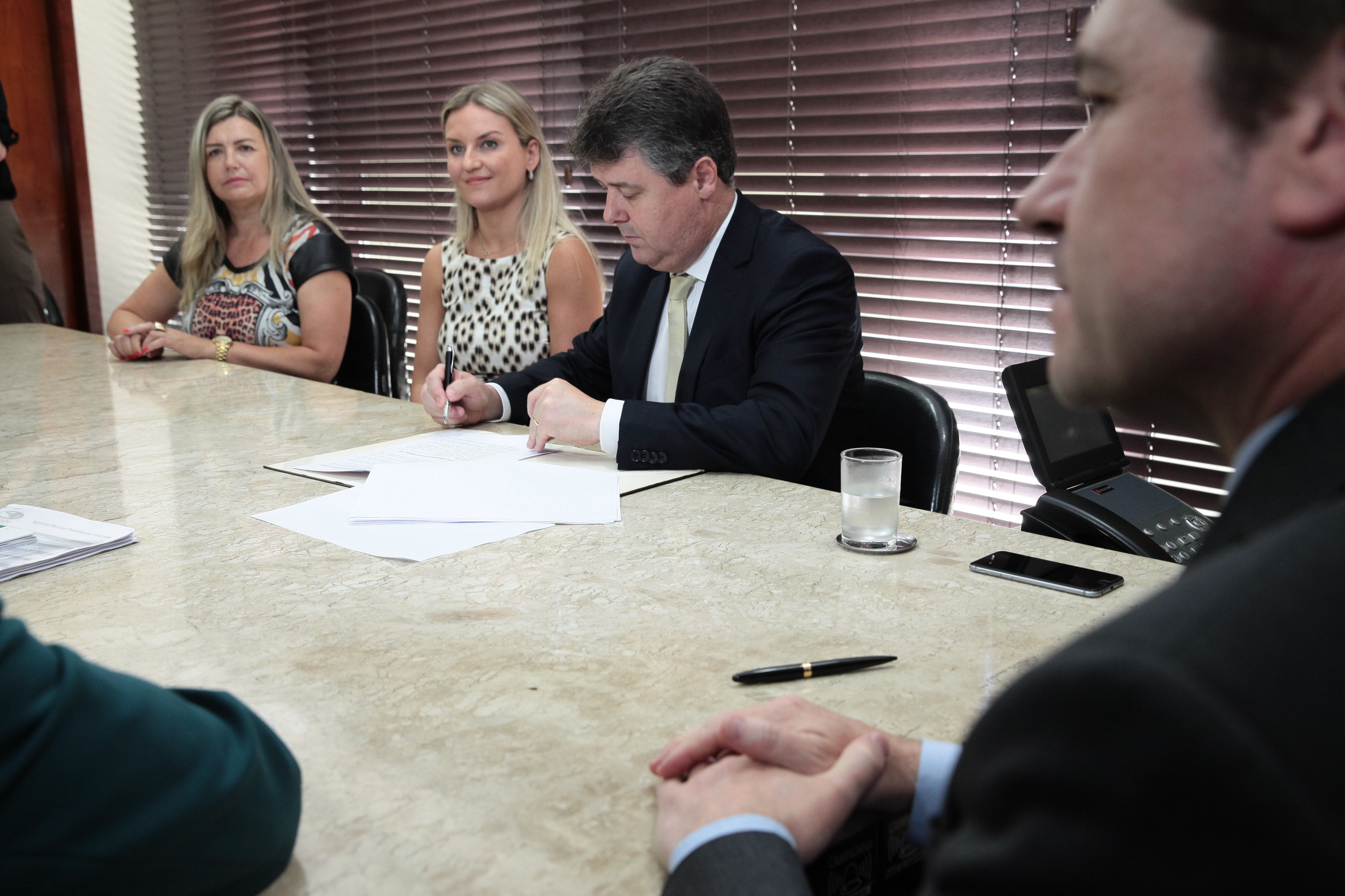 Instituições catarinenses renovam o convênio SC Acessível
