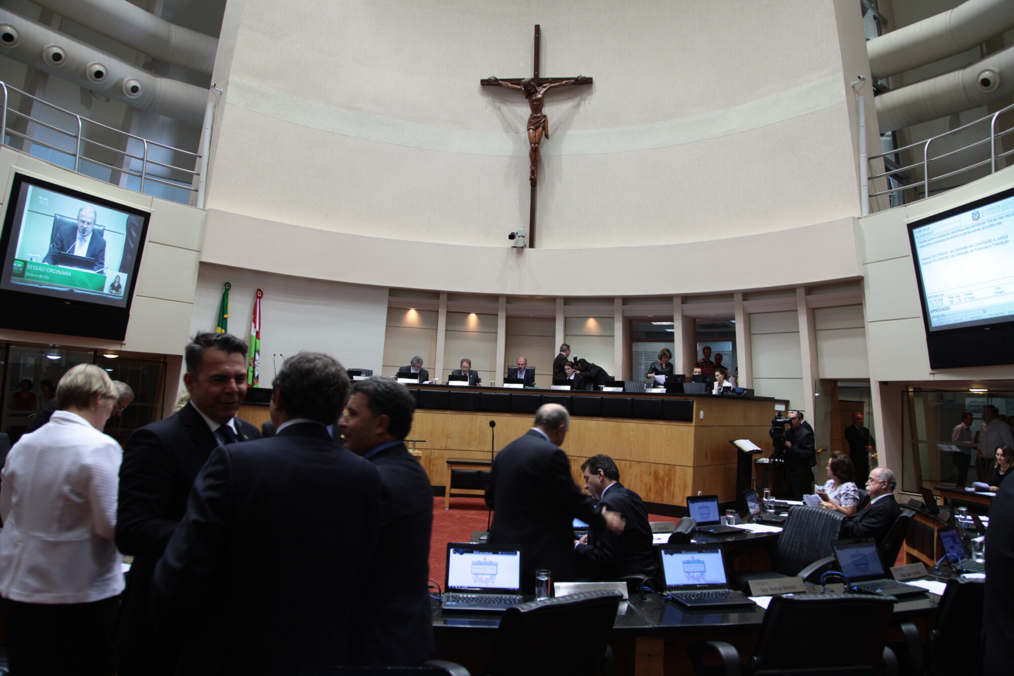 Deputados aprovam nova alteração no Fundo dos Hospitais Filantrópicos