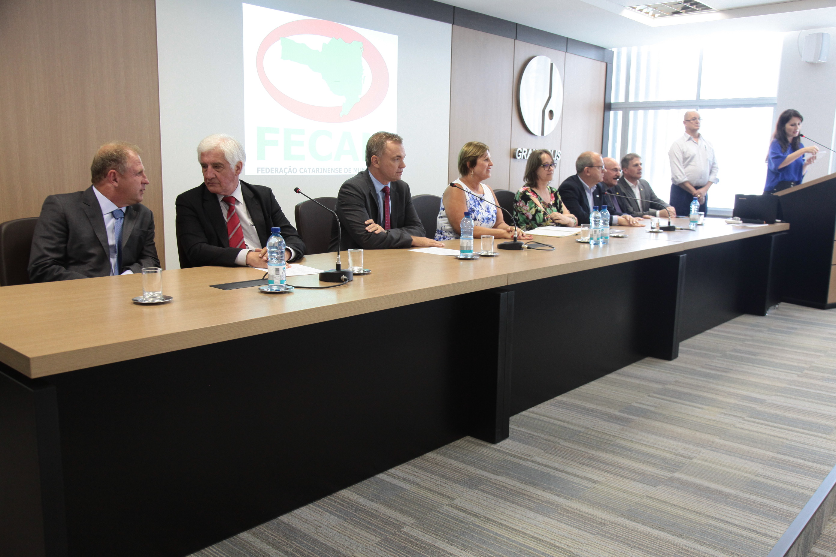 Posse da nova diretoria da FECAM.