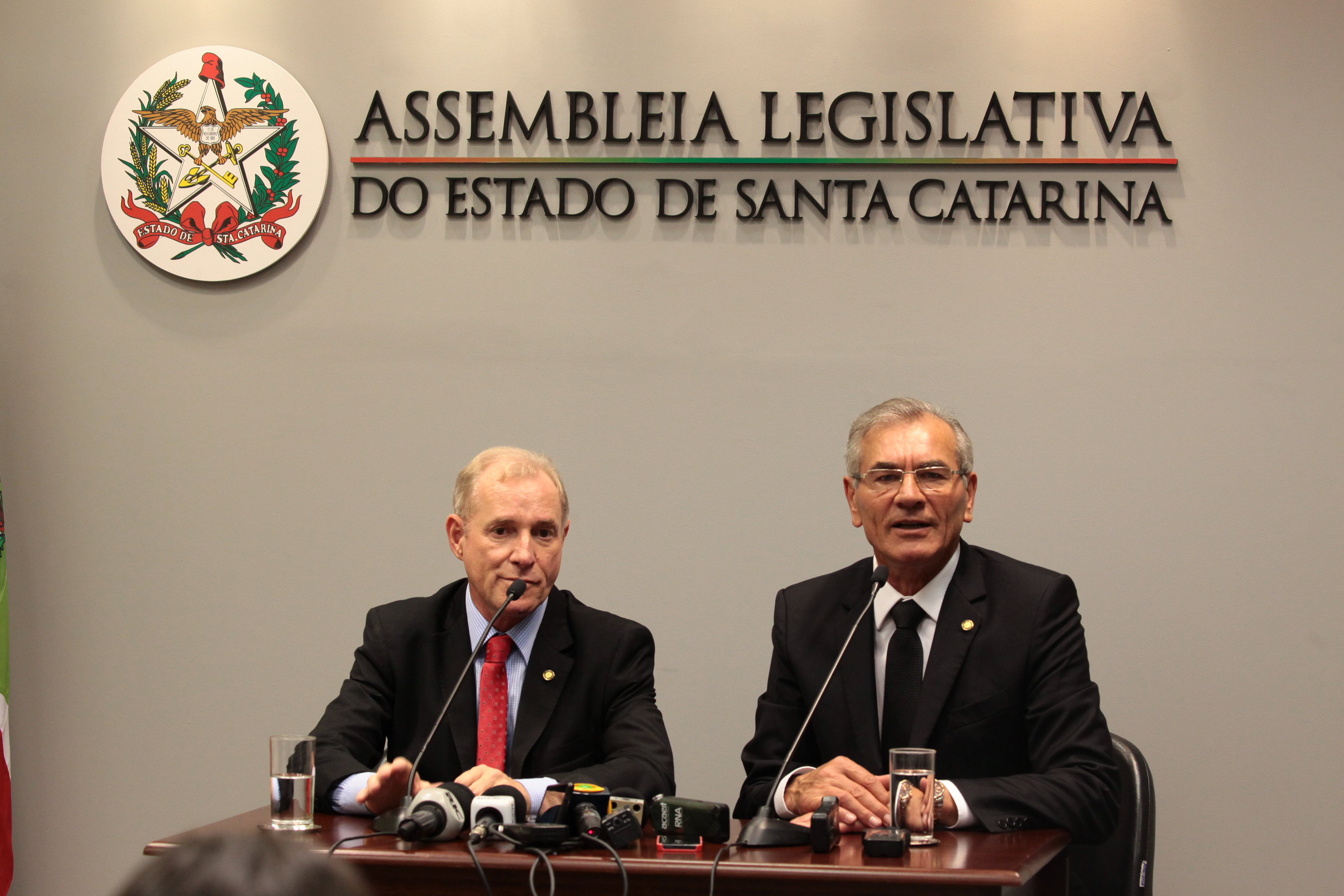 Coletiva com o Presidente da Assembleia Legislativa Deputado Silvio Dreveck (PP).