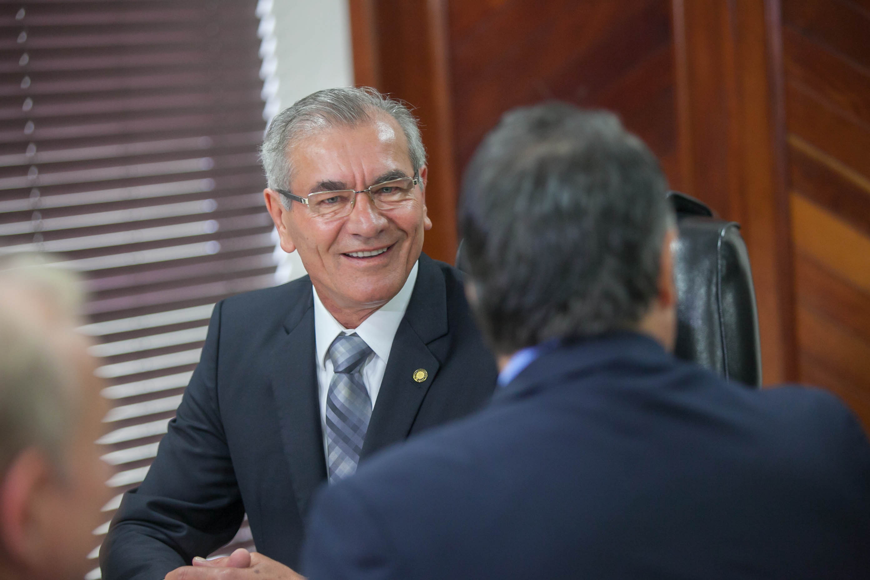 Governador se reune com lideranças da ALESC na Presidência