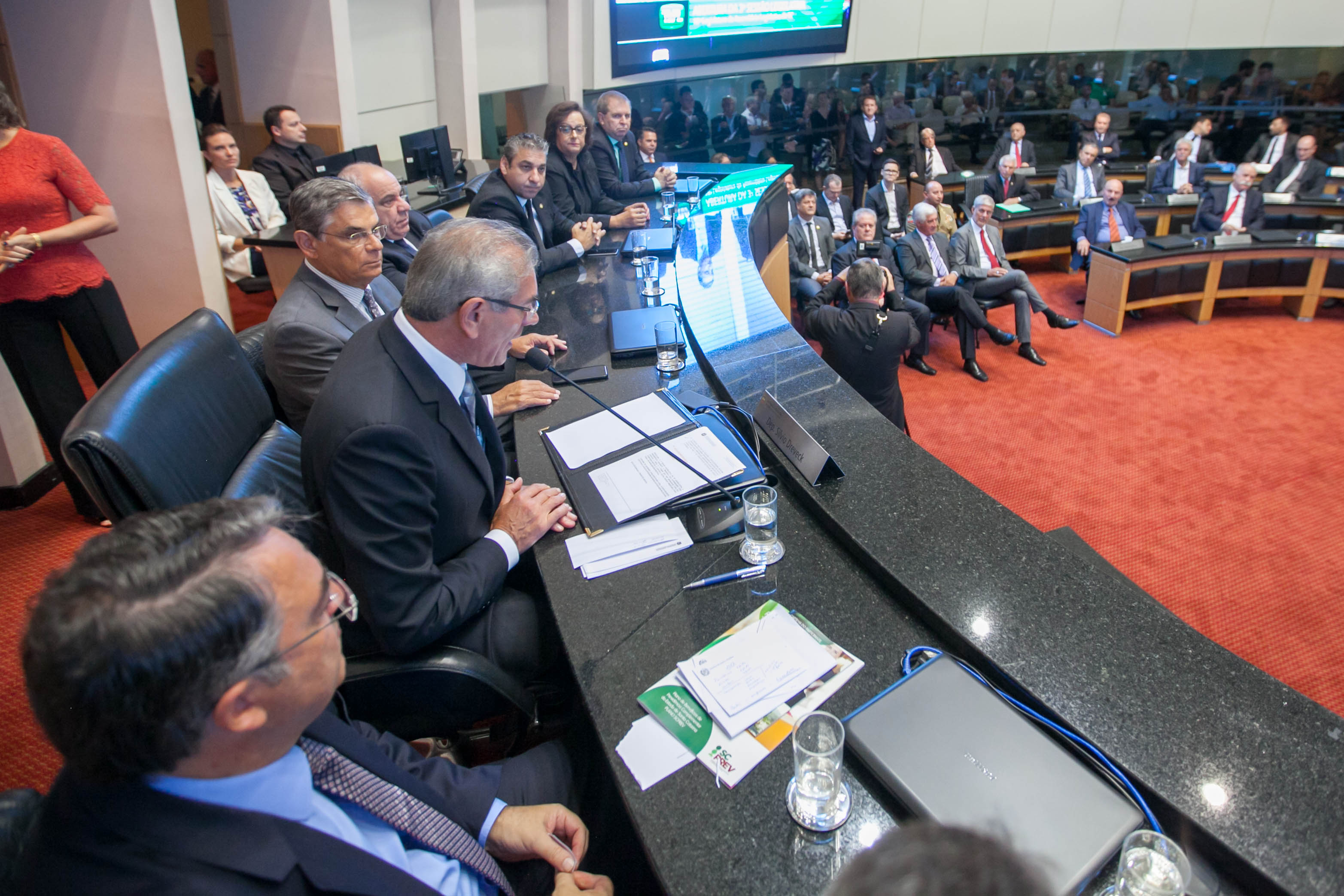 Governador Raimundo Colombo Faz Leitura da Mensagem Anual na Alesc