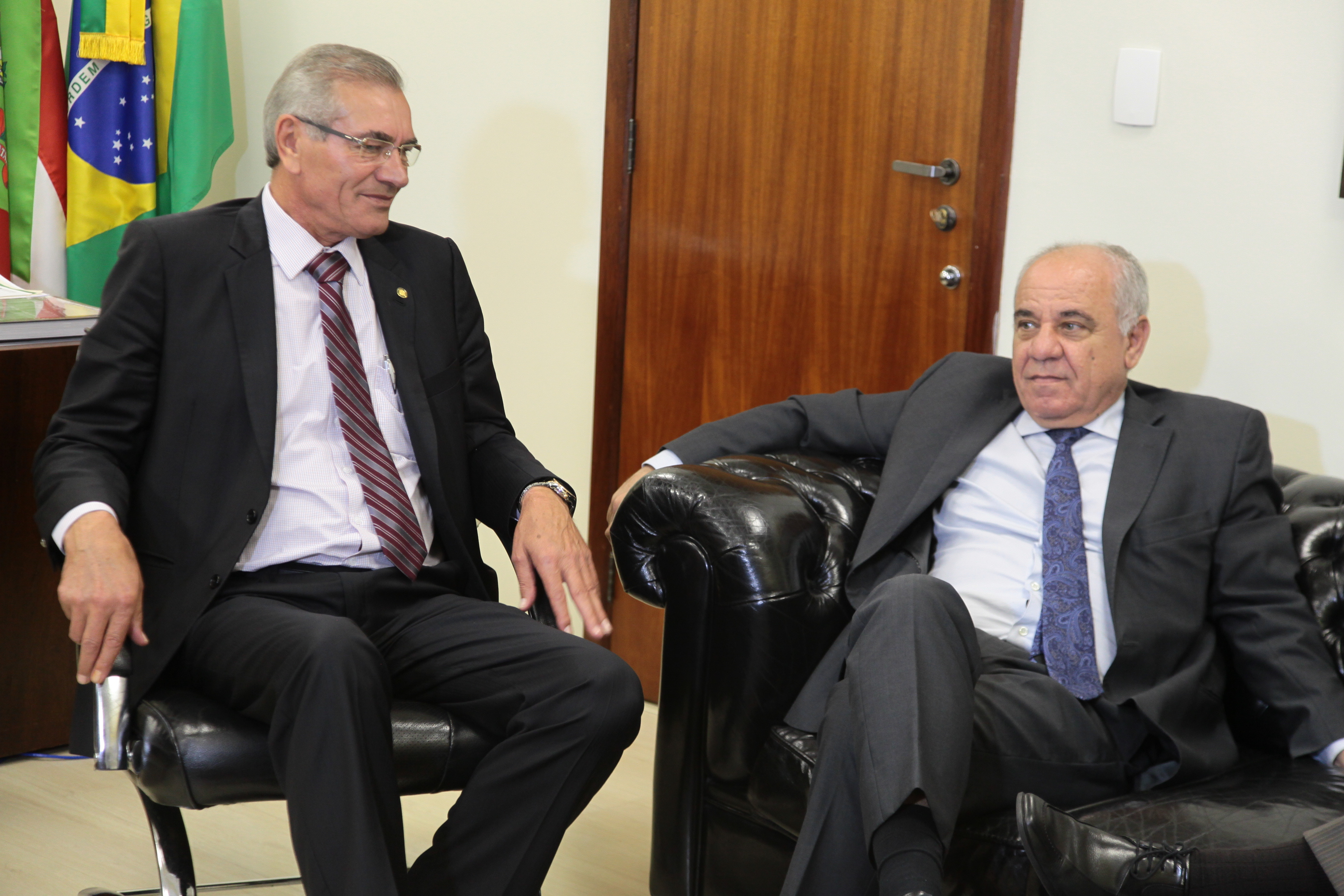 Presidente da Alesc Deputado Silvio Dreveck (PP) recebe Luiz Eduardo Cherem, Presidente do Tribunal de Contas.