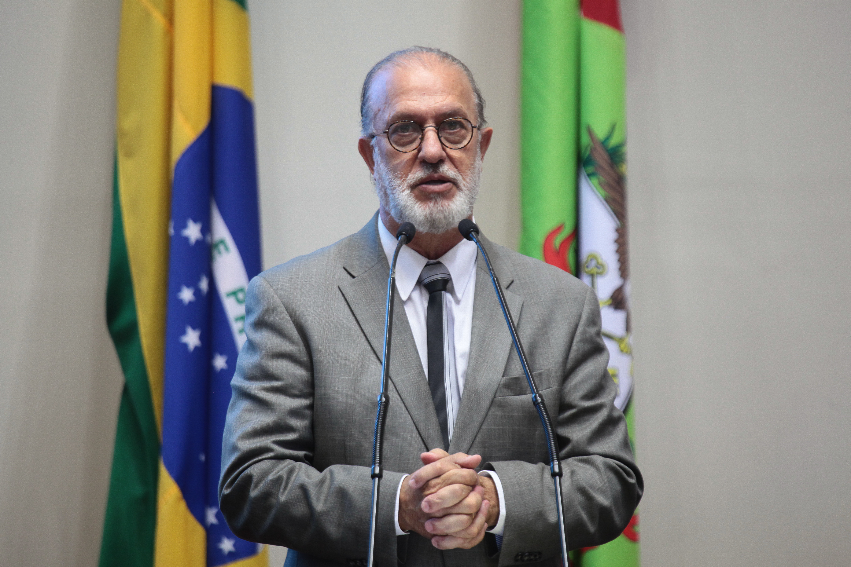 Sessão ordinária.  Deputado Nilson Gonçalves (PSDB)
