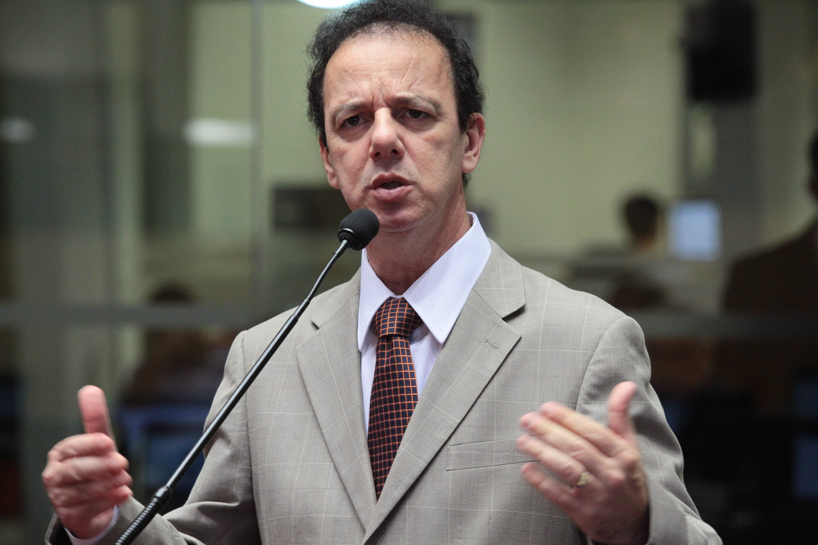 Sessão ordinária.  Deputado Ismael dos Santos (PSD) .