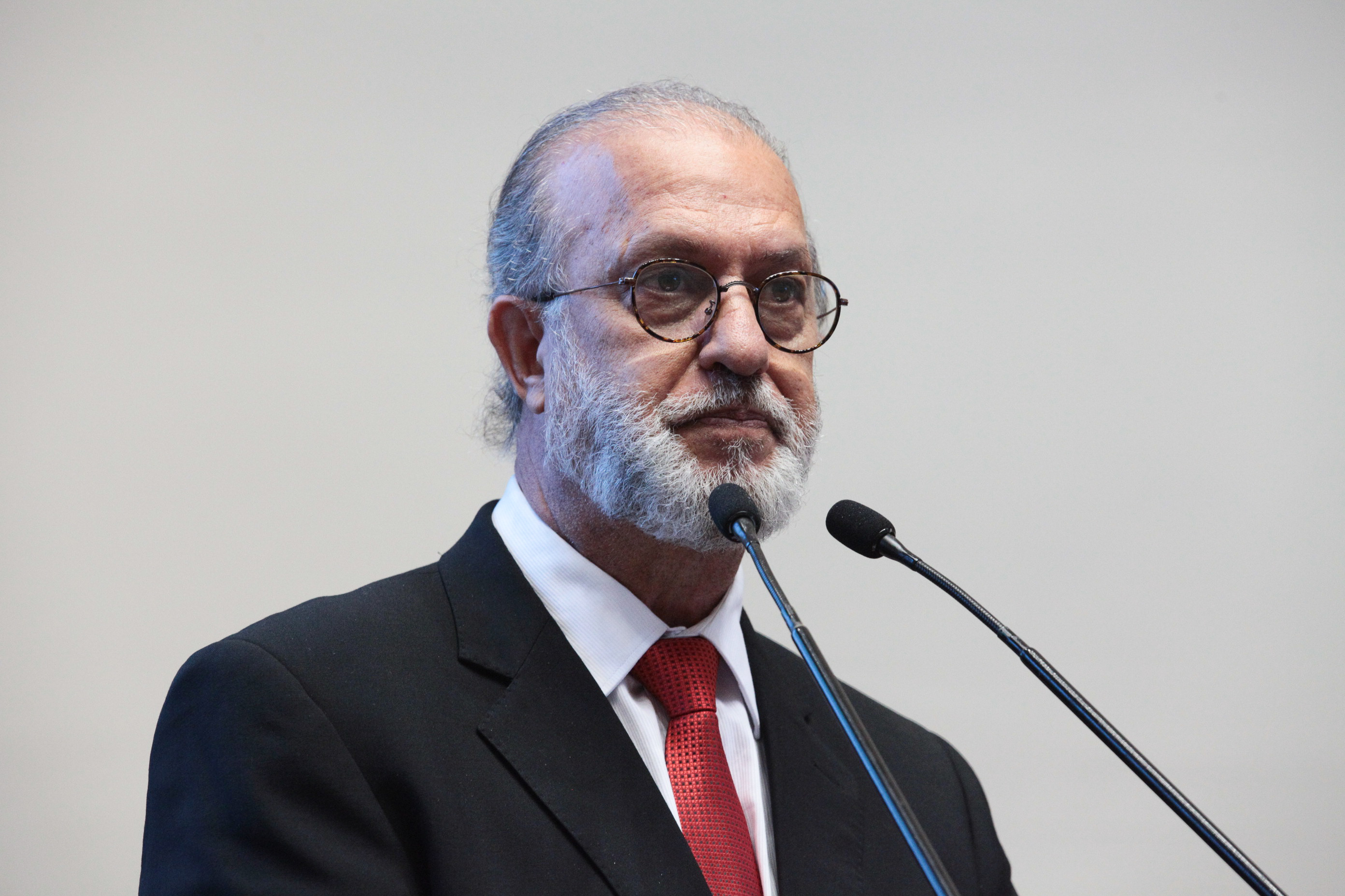 Sessão ordinária. Deputado Nilson Gonçalves (PSDB).