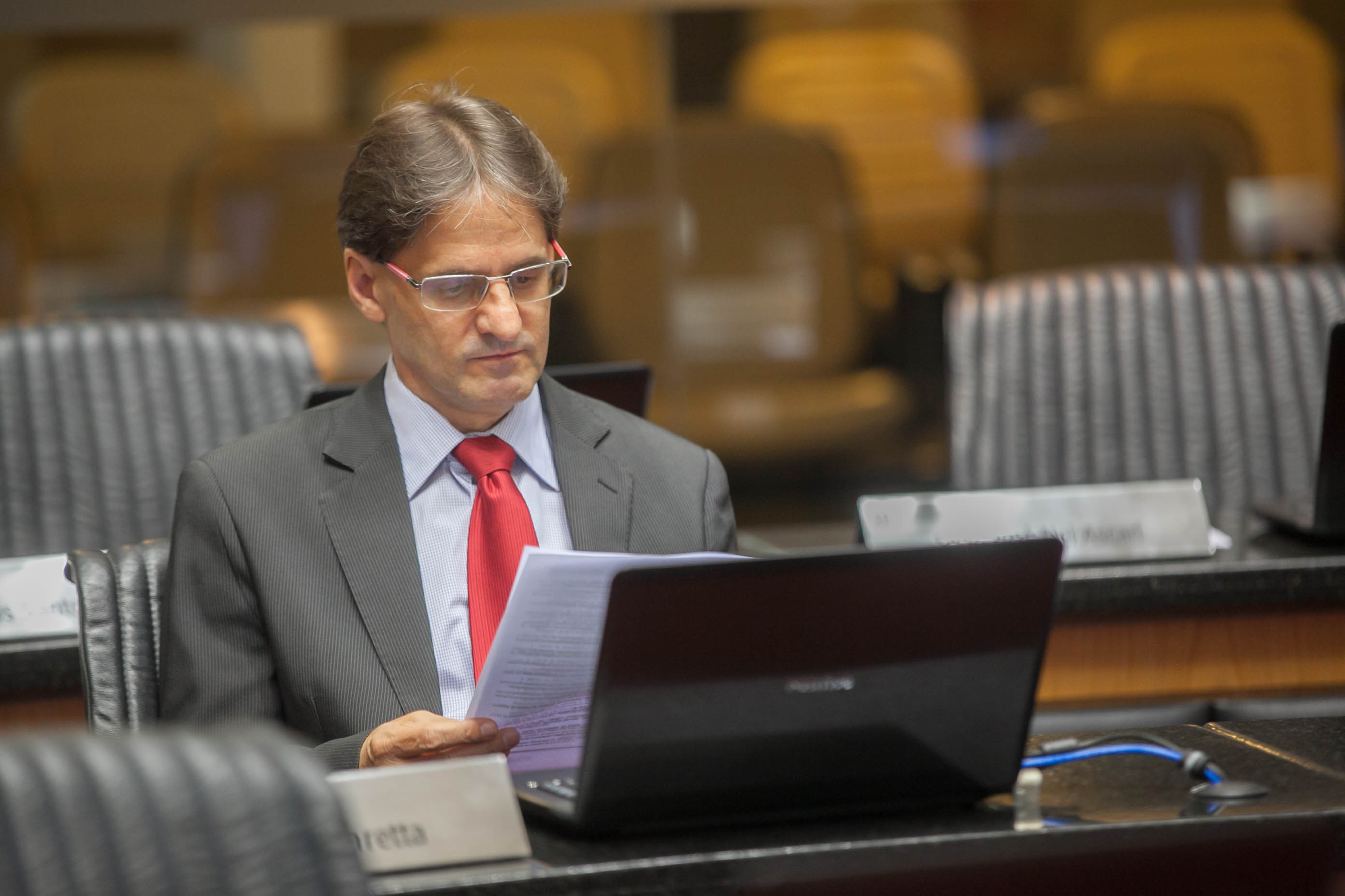 Deputado Neodi Saretta (PT) - Sessão Ordinária