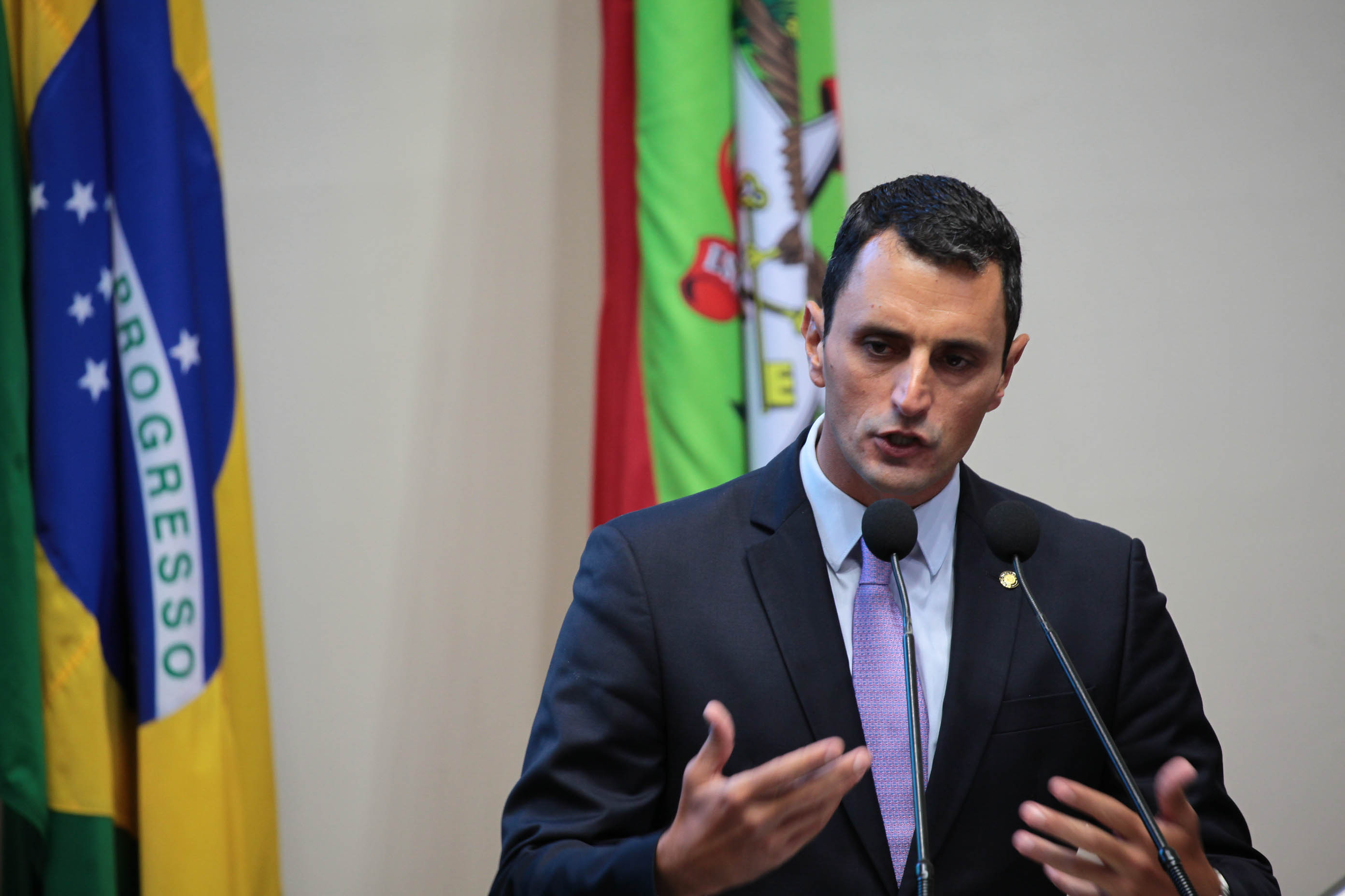 Sessão Ordinária.Deputado João Amin (PP).