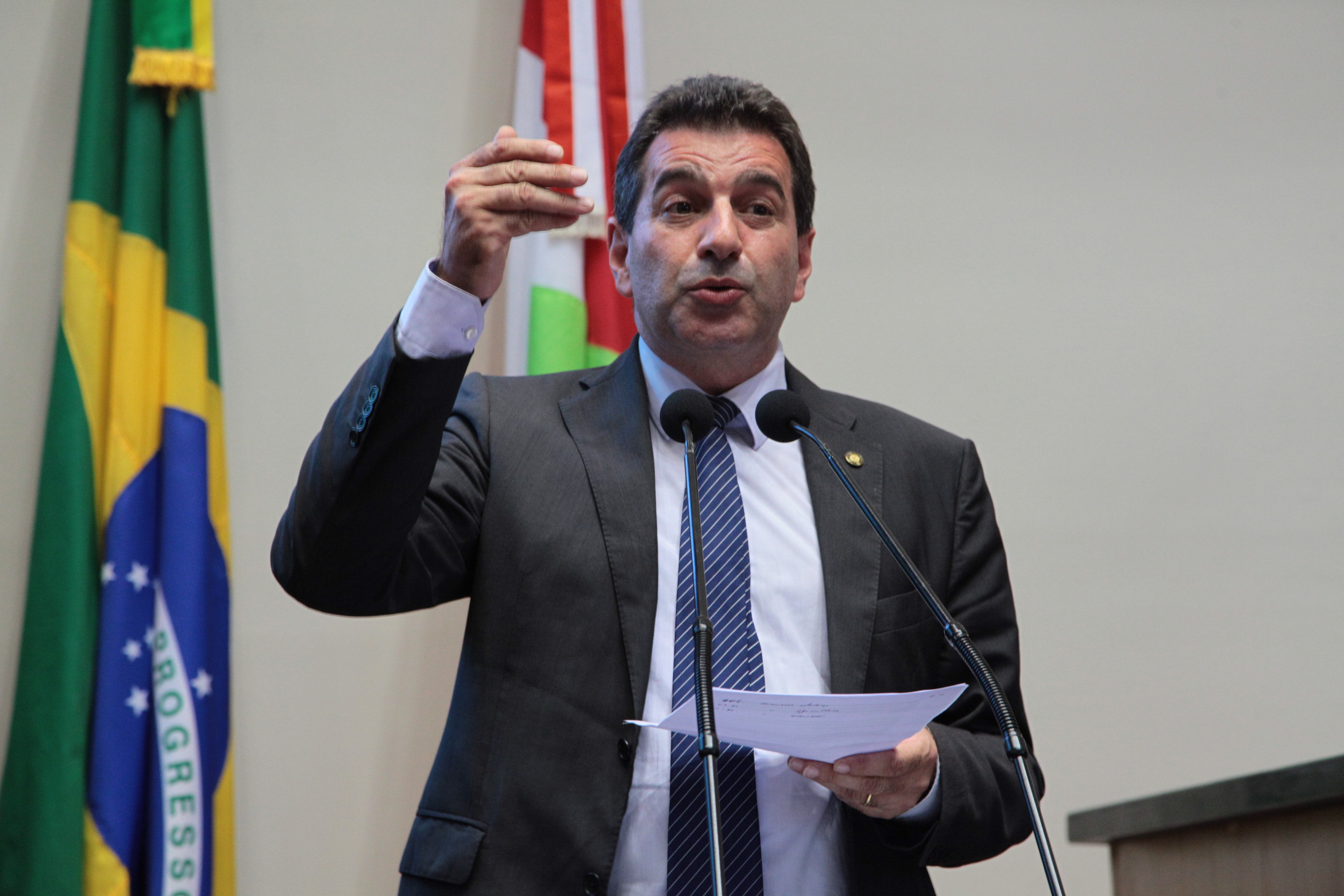 Deputado Valdir Cobalchini (PMDB)