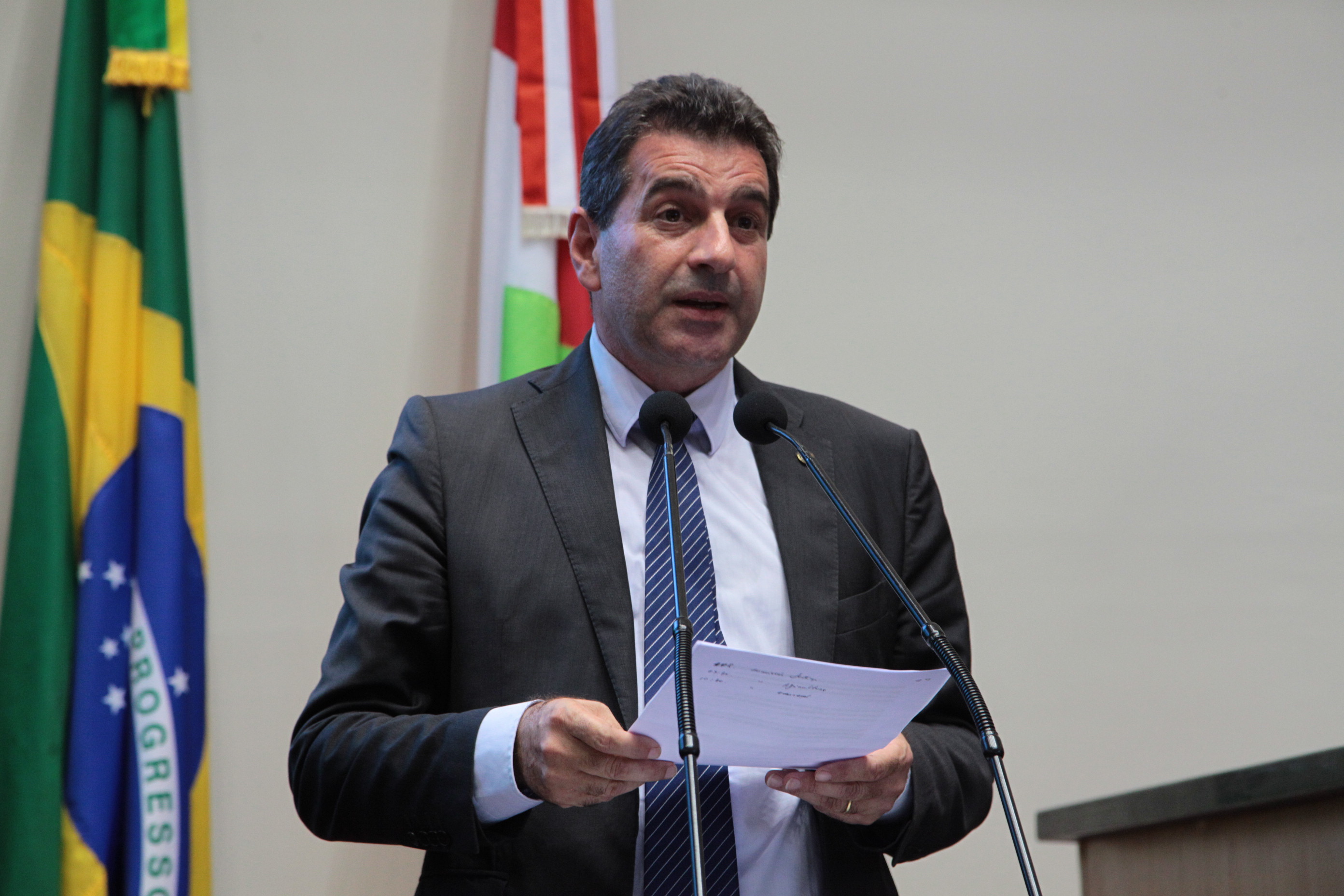 Deputado Valdir Cobalchini (PMDB)