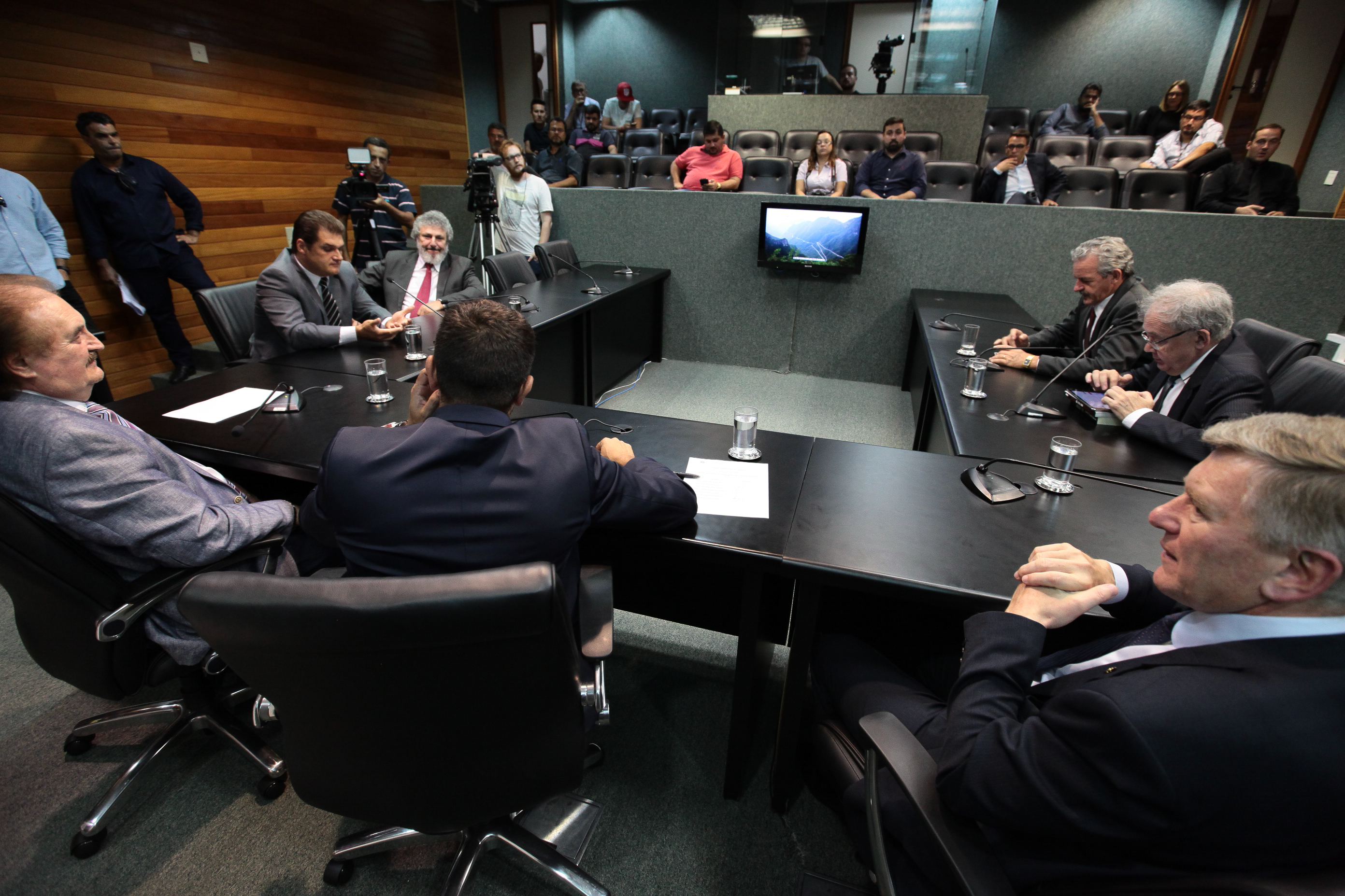 Instalação da Comissão de Proteção Civil.