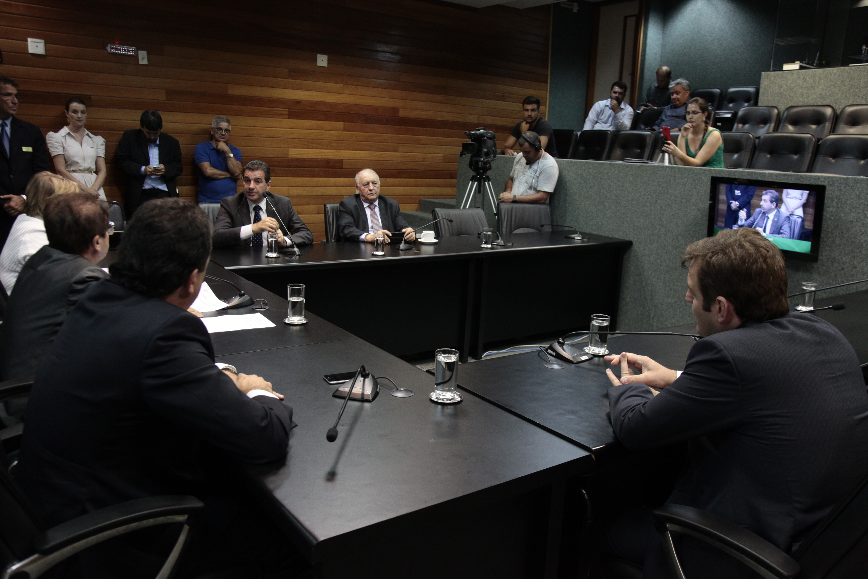 Instalação da Comissão de Educação.