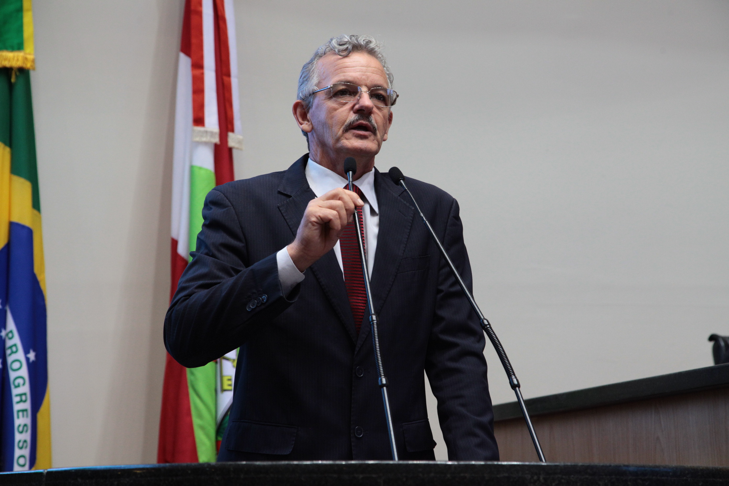 Sessão Plenária - Deputado Dirceu Dresch (PT)