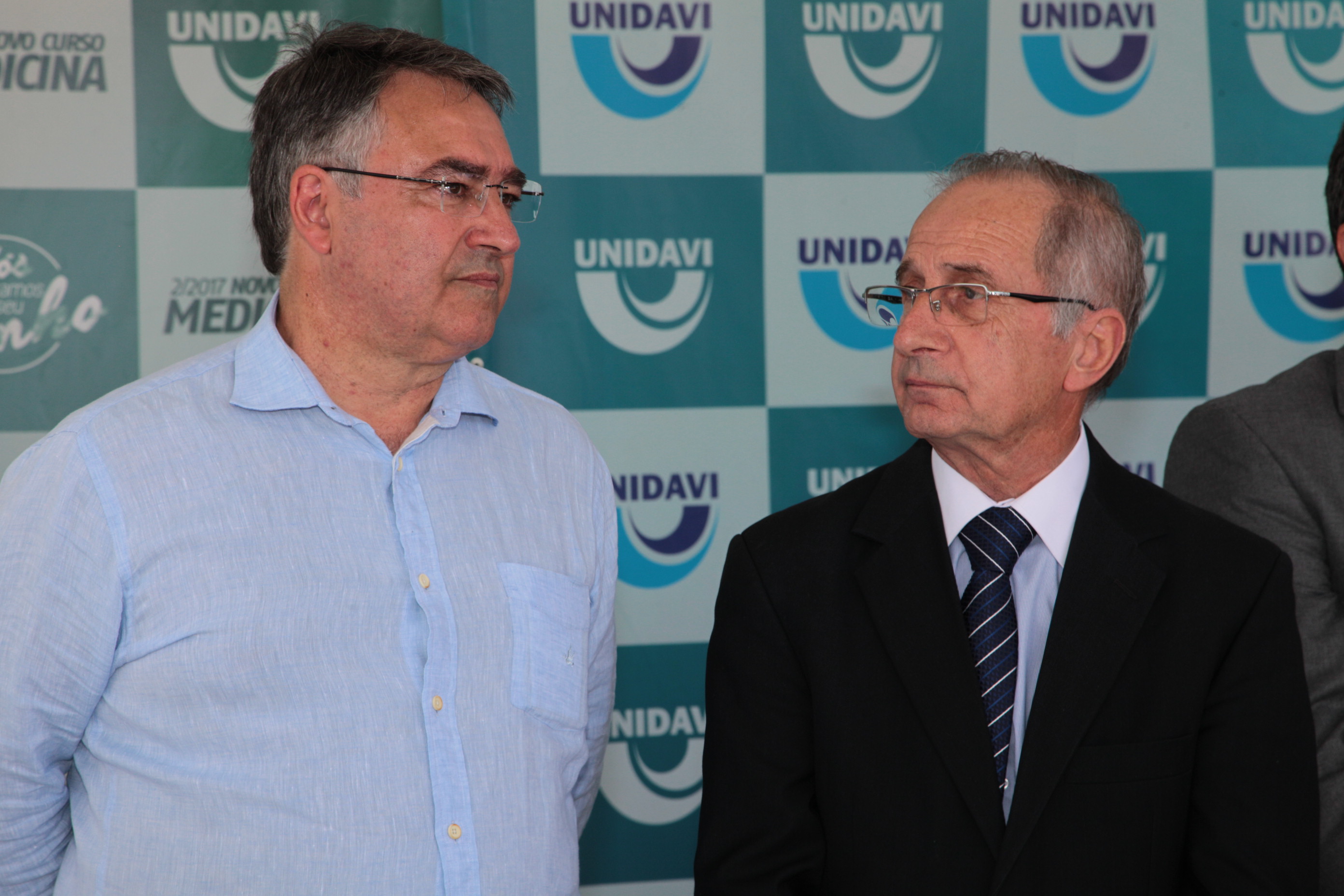 UNIDAVI - Lançamento das Obras do Bloco da Saúde - Governador Raimundo Colombo (PMDB) e Reitor Célio Simão Matagnago