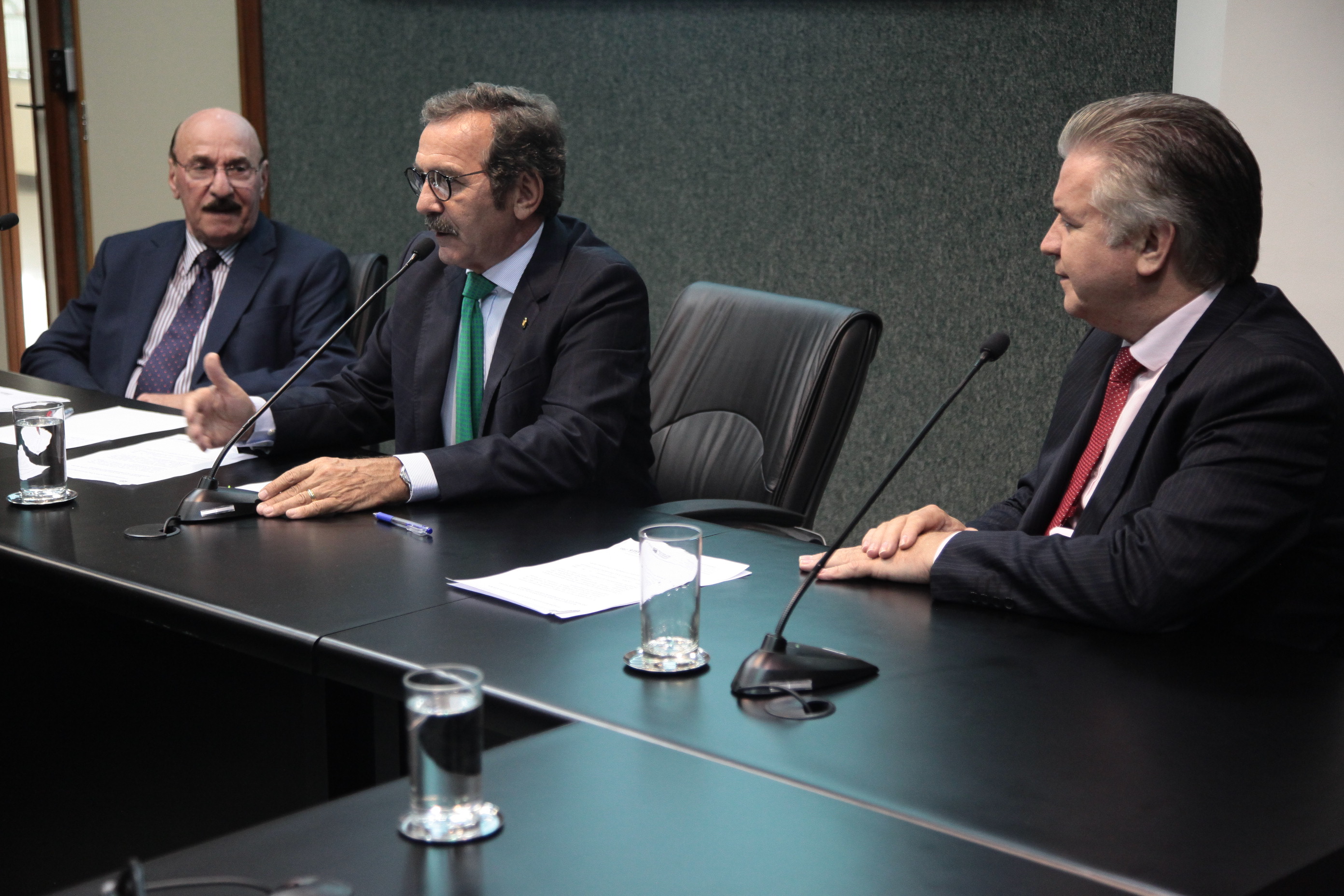 Instalação da Comissão de Trabalho Administração e Serviço Público