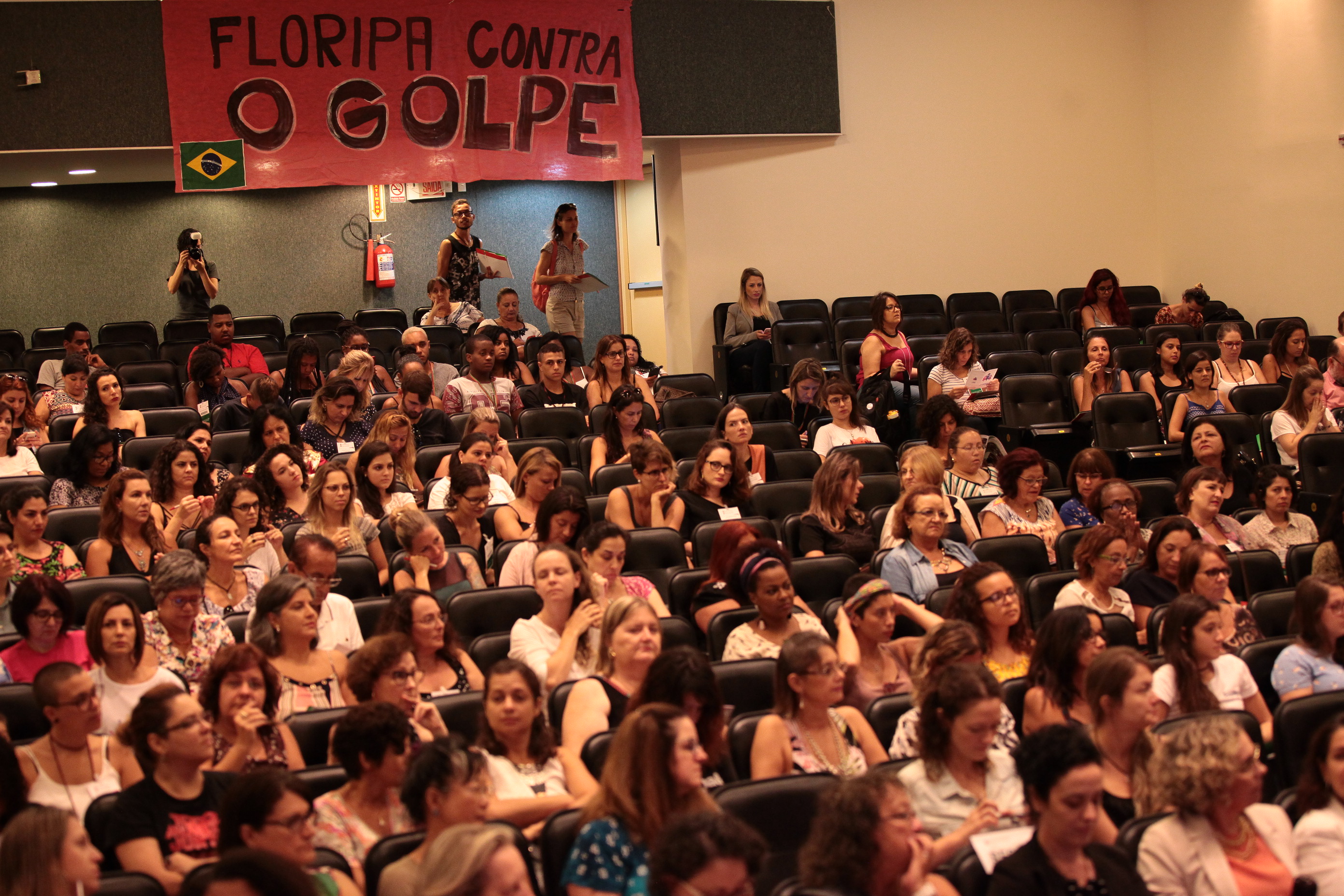 Ato Comemorativo ao Dia Internacional da Mulher.