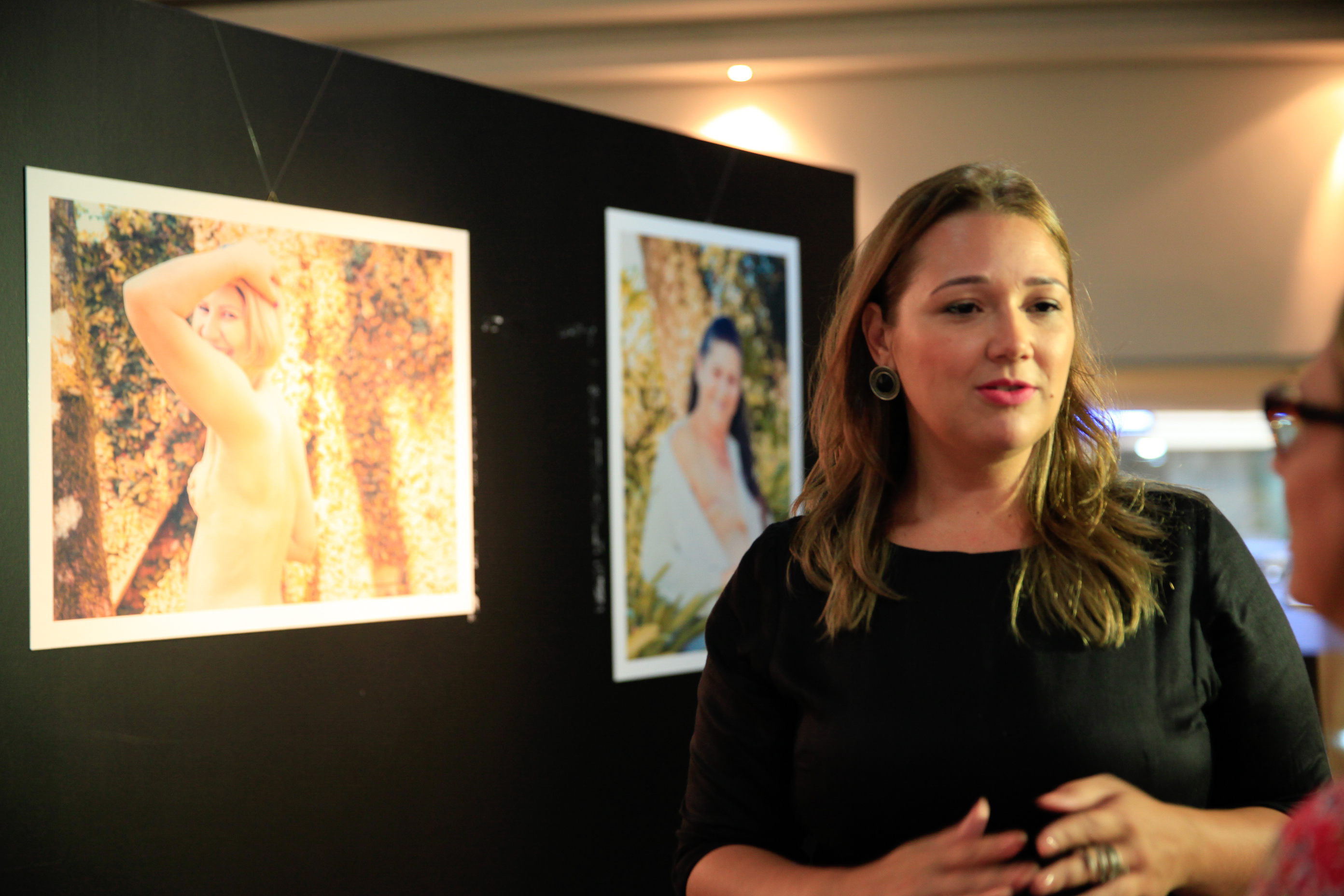 Exposição Cicatrizes. Cátia Line Rissi, fotógrafa.